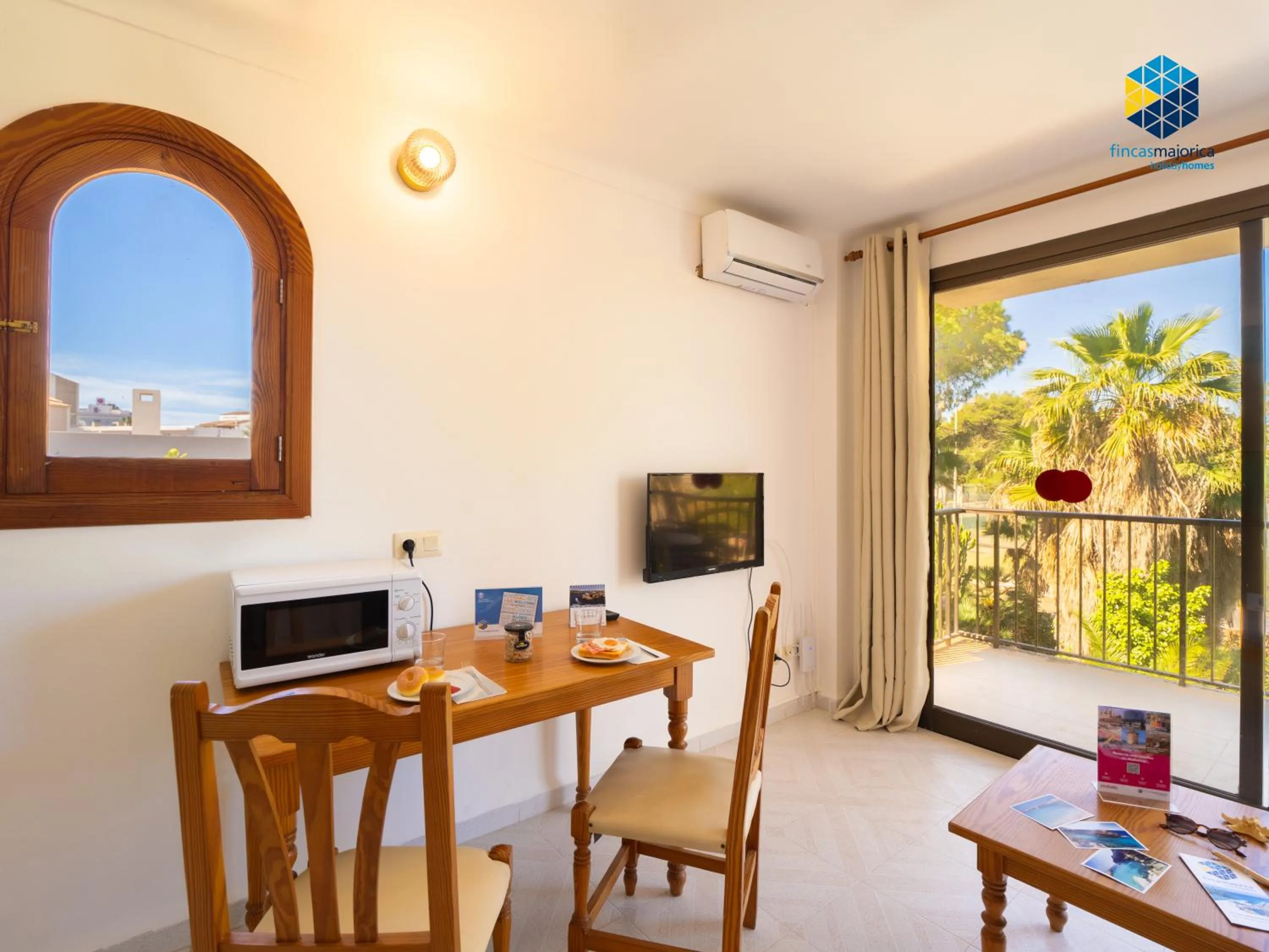 TV and multimedia in Apartamentos Bella María