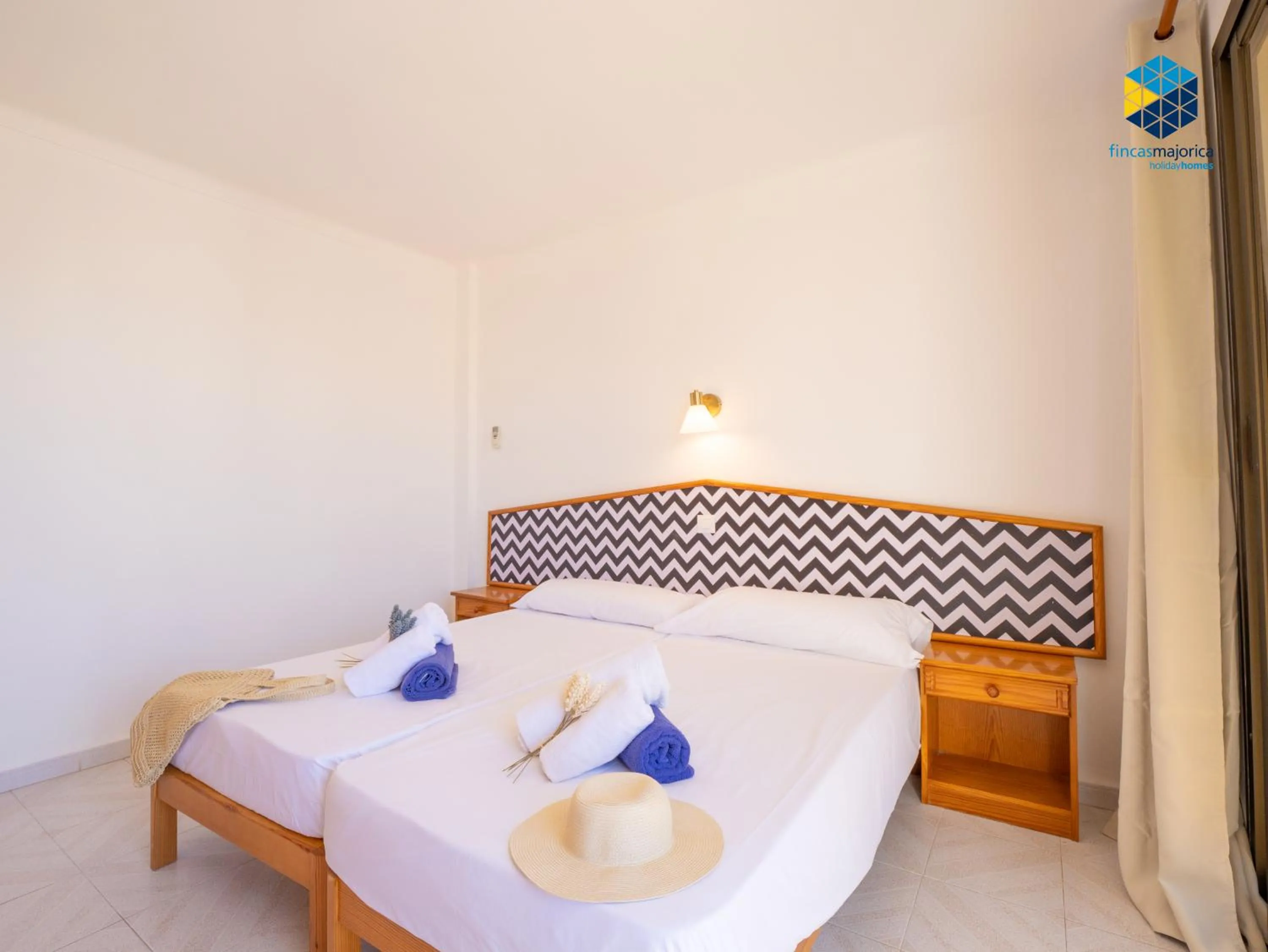 Bedroom in Apartamentos Bella María