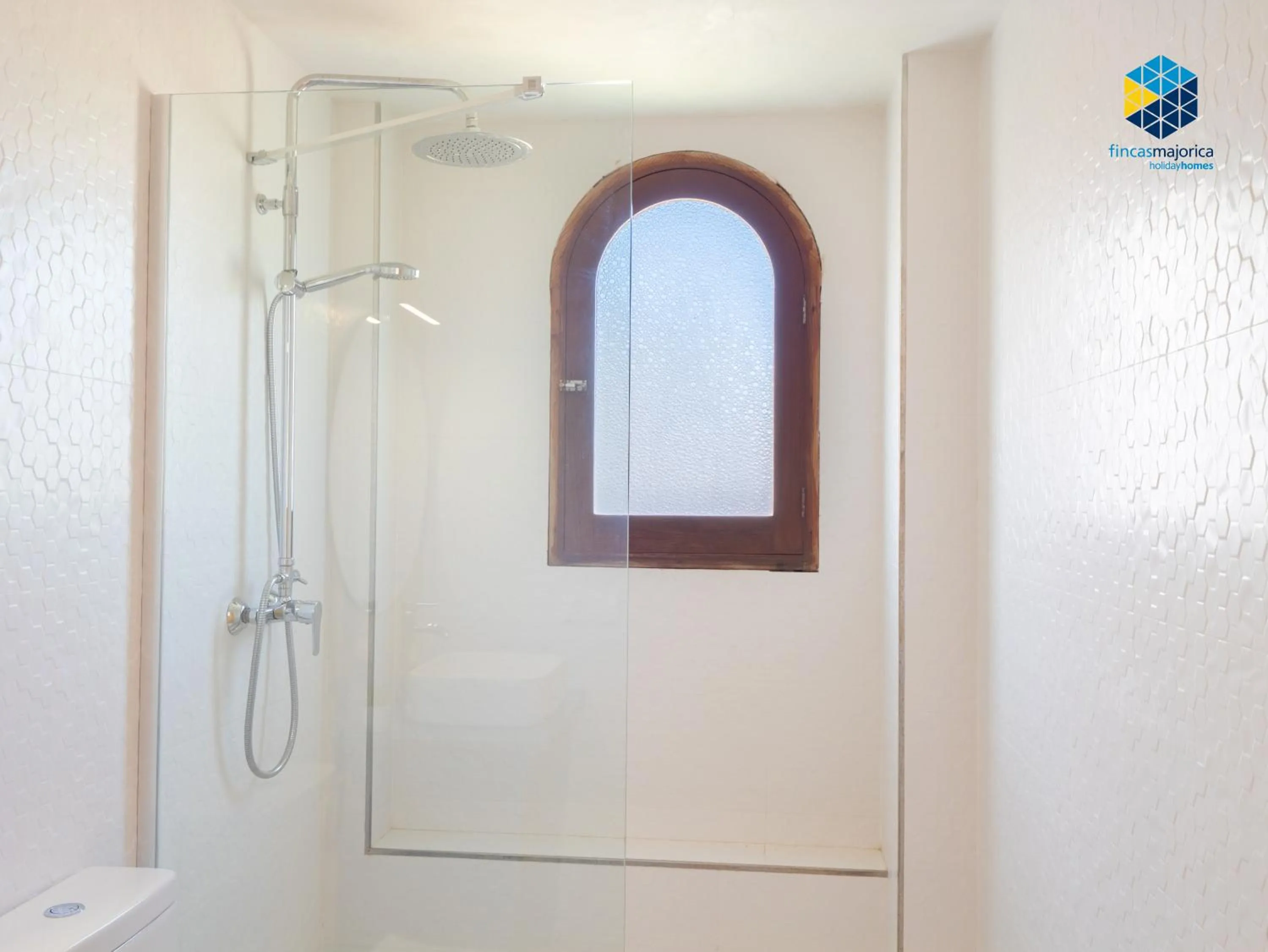 Shower in Apartamentos Bella María