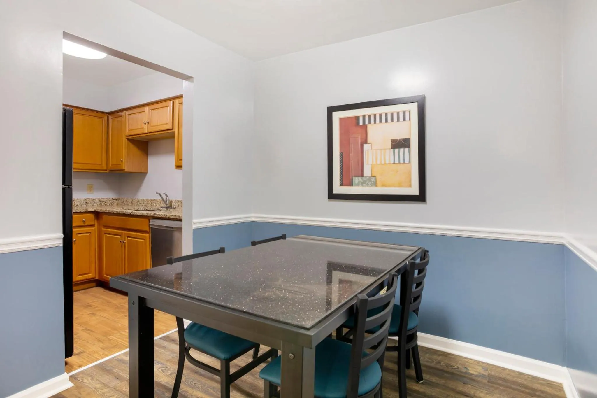 Photo of the whole room in HomeTowne Studios by Red Roof Huntsville - Madison