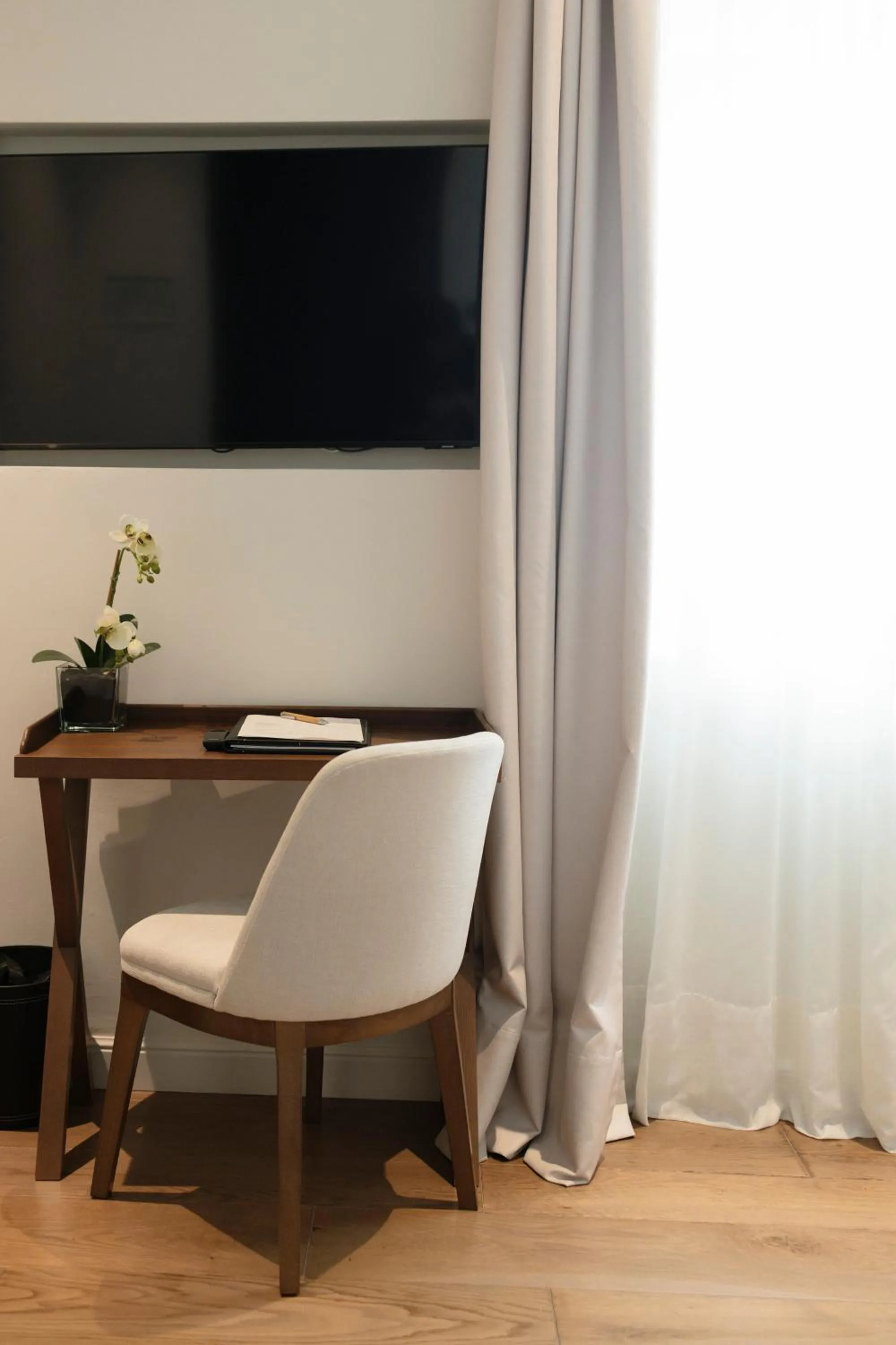 TV and multimedia in Hotel Boutique Sidonia