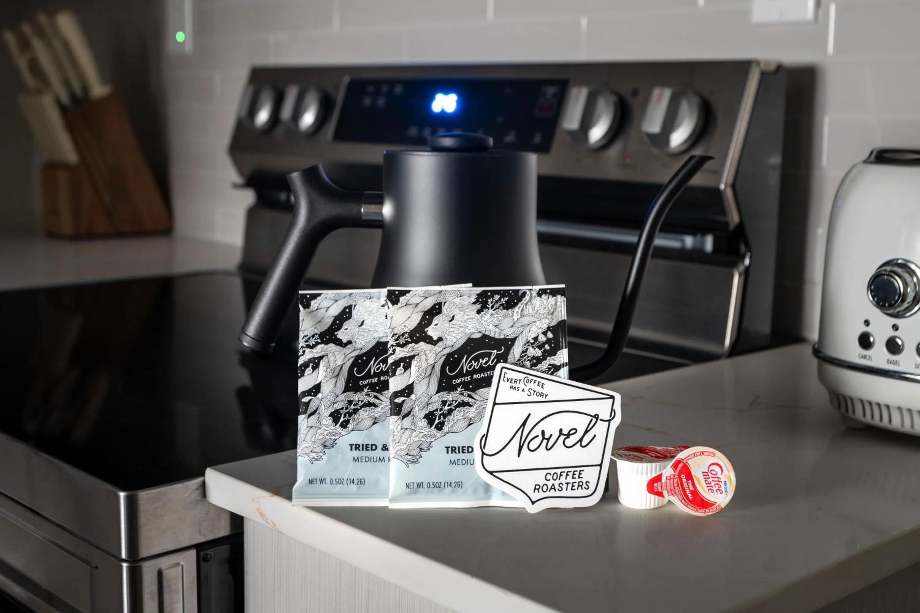 Coffee/tea facilities in Mint House Fort Worth - Cultural District