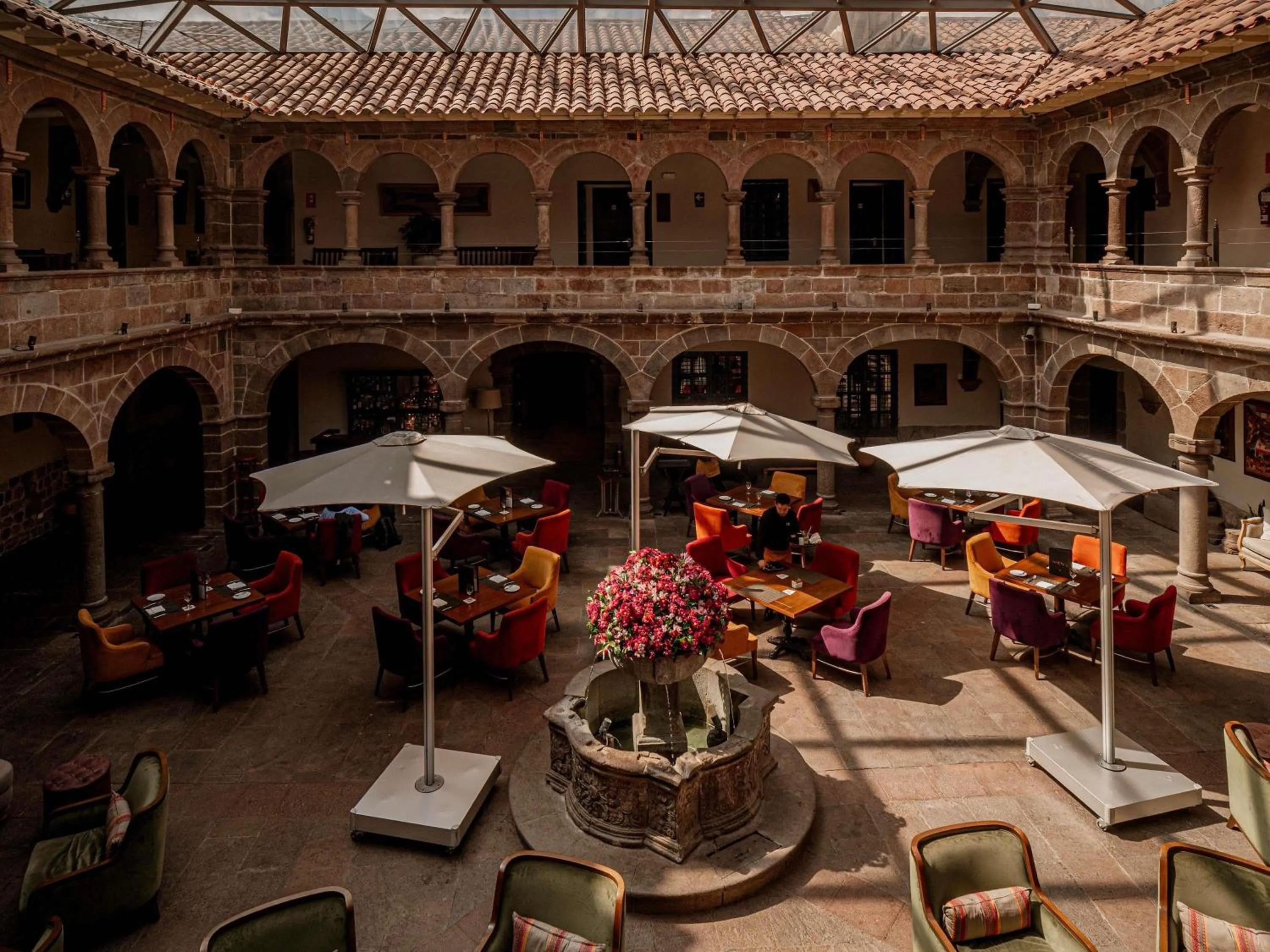 Lounge or bar in Novotel Cusco