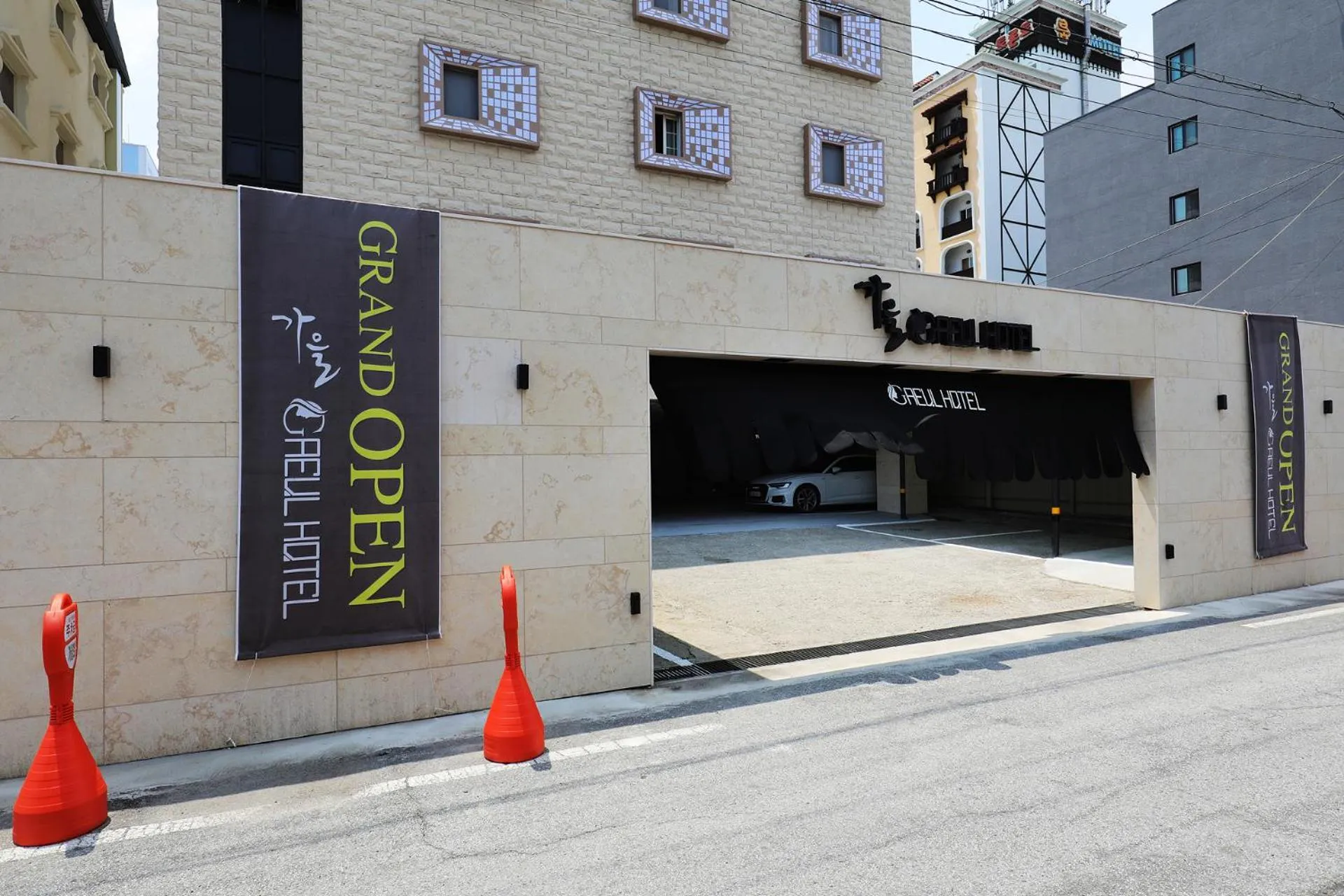 Property building in Gaeul Hotel