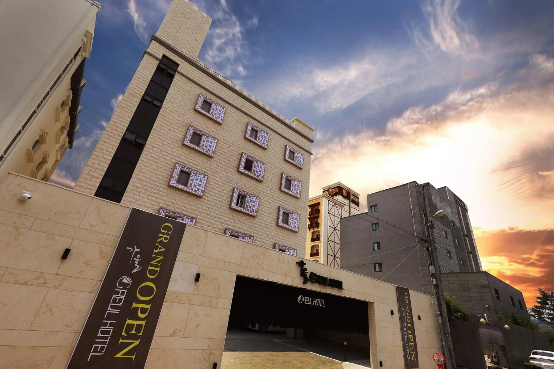 Property building in Gaeul Hotel