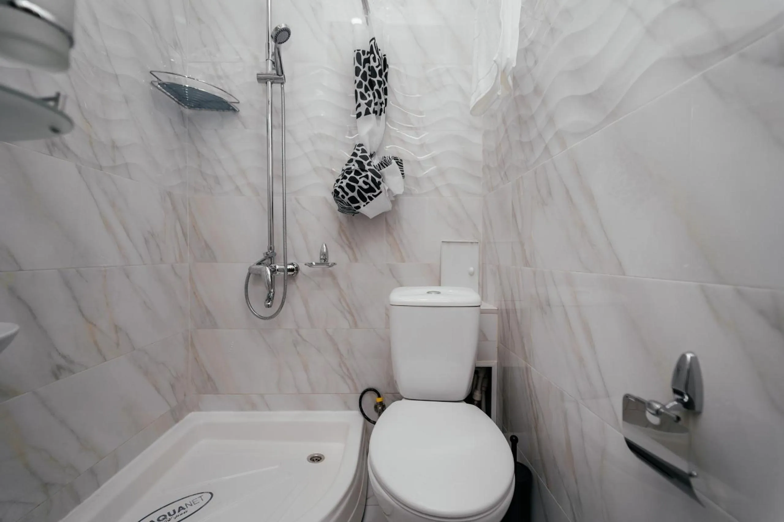 Toilet in ZAAL Hotel