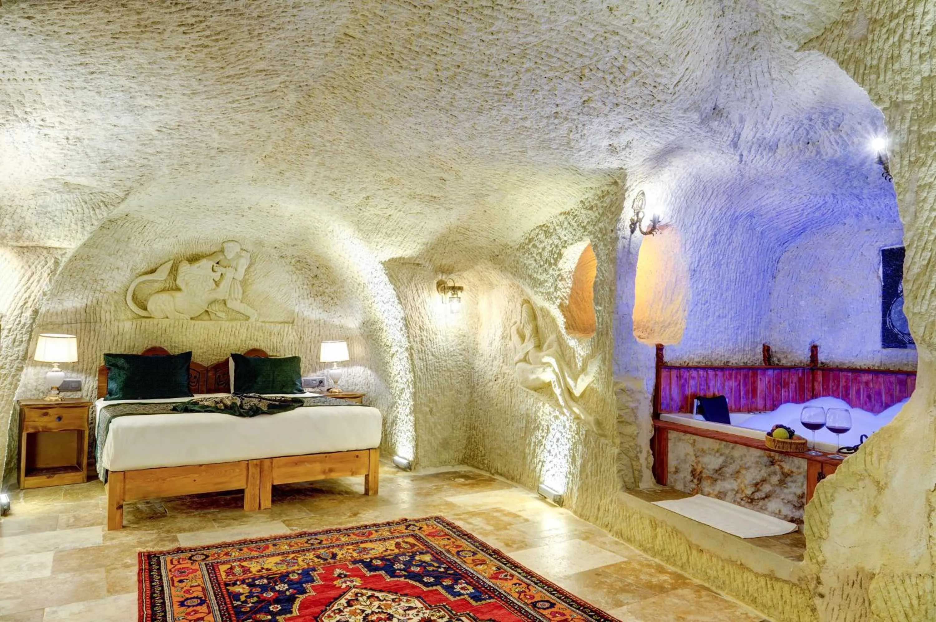 Bedroom, Bed in Marbay Cave Cappadocia