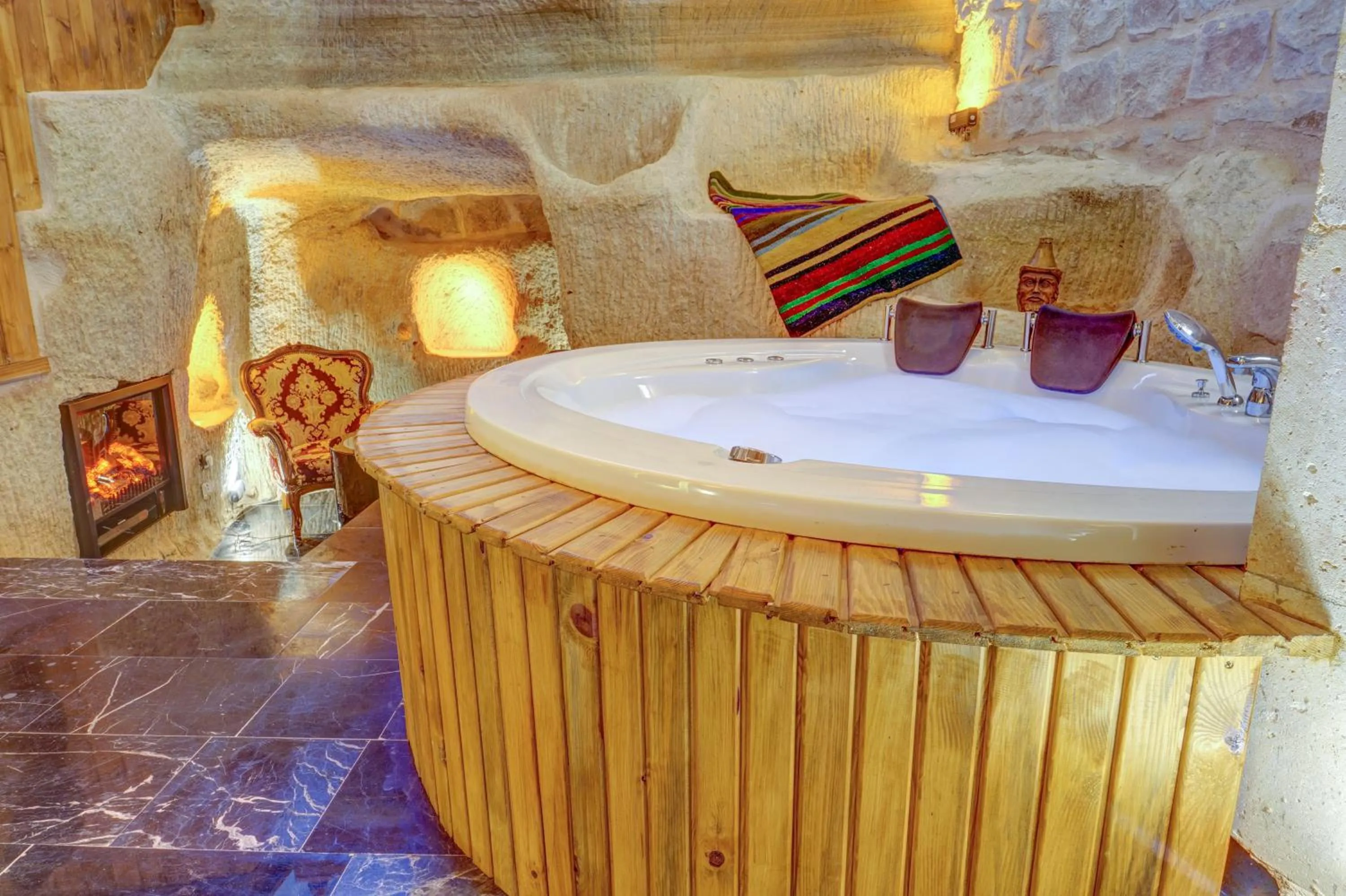 Hot Tub in Marbay Cave Cappadocia