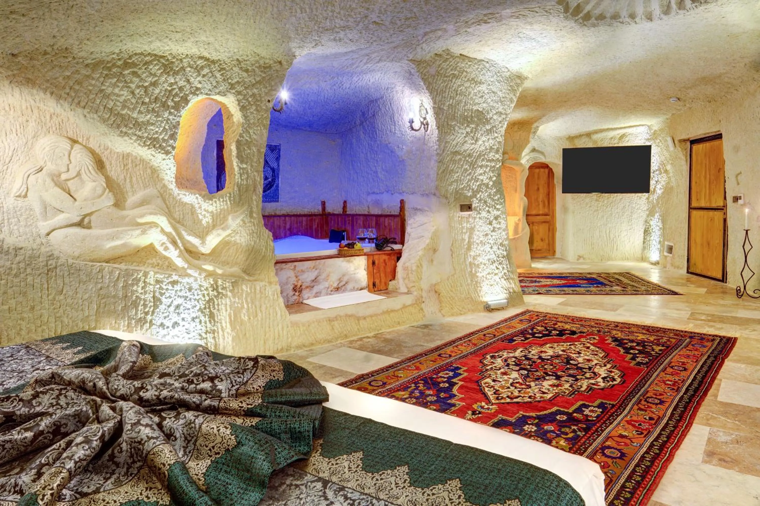 Photo of the whole room in Marbay Cave Cappadocia
