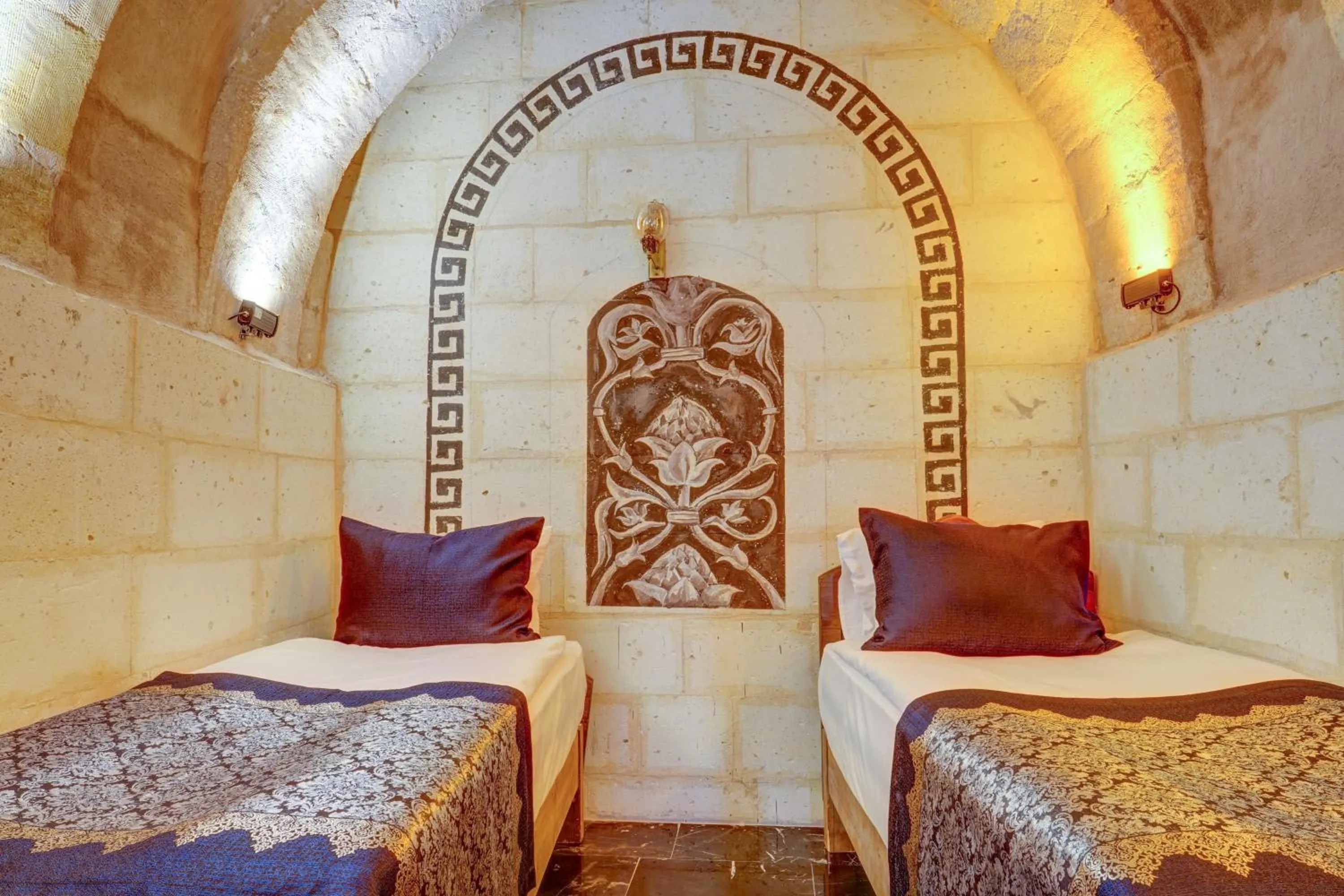 Bedroom, Bed in Marbay Cave Cappadocia
