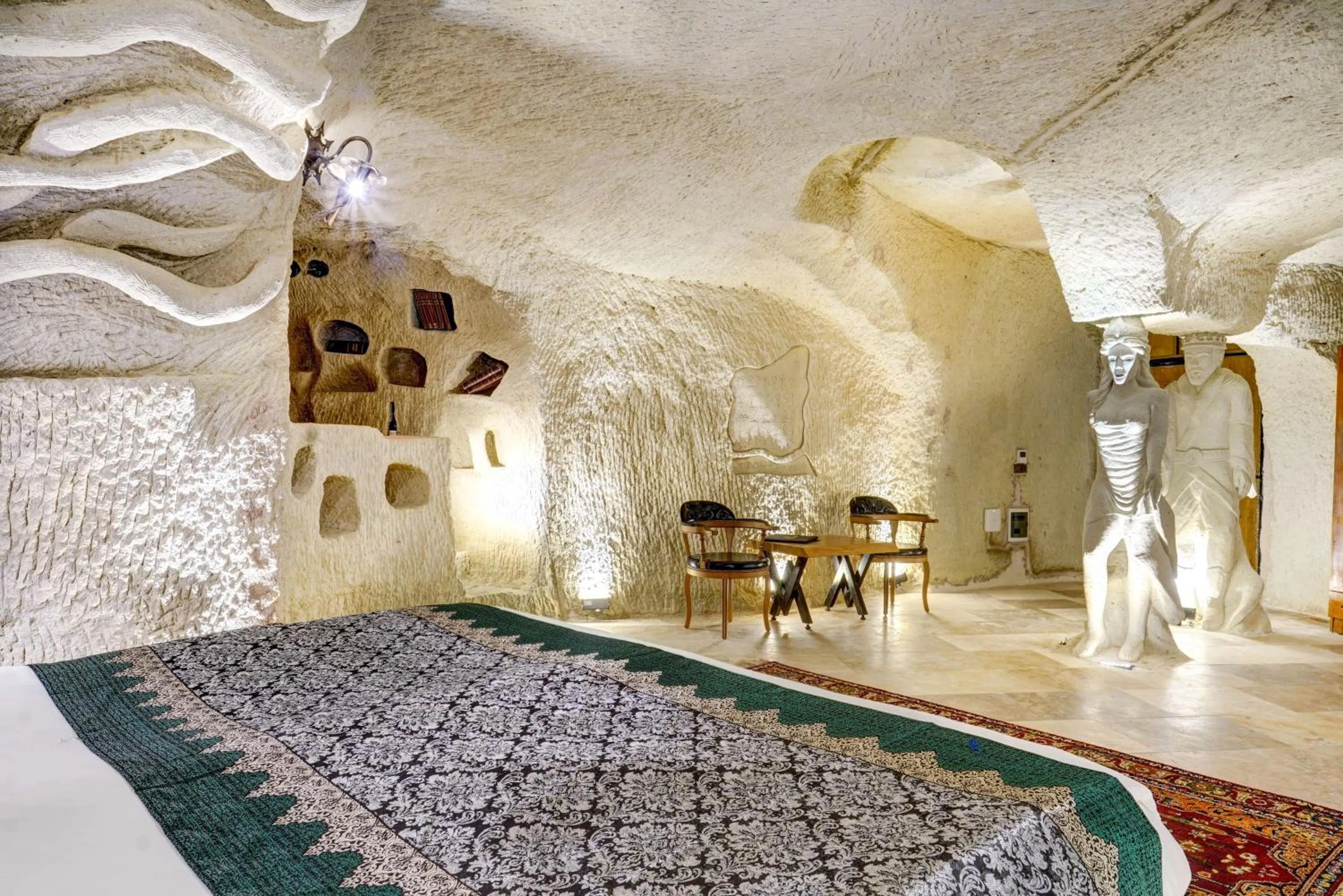 Photo of the whole room in Marbay Cave Cappadocia