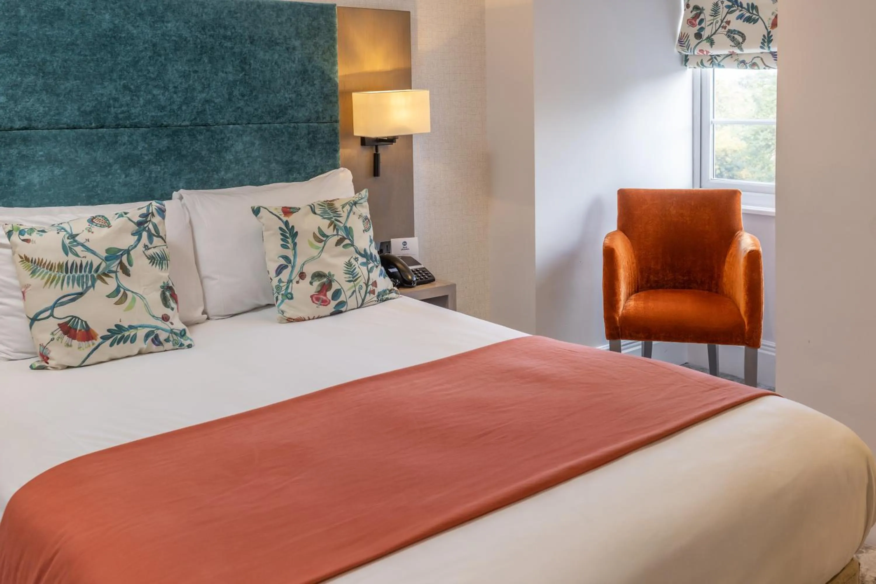 Bedroom, Bed in Best Western Abbots Barton Hotel