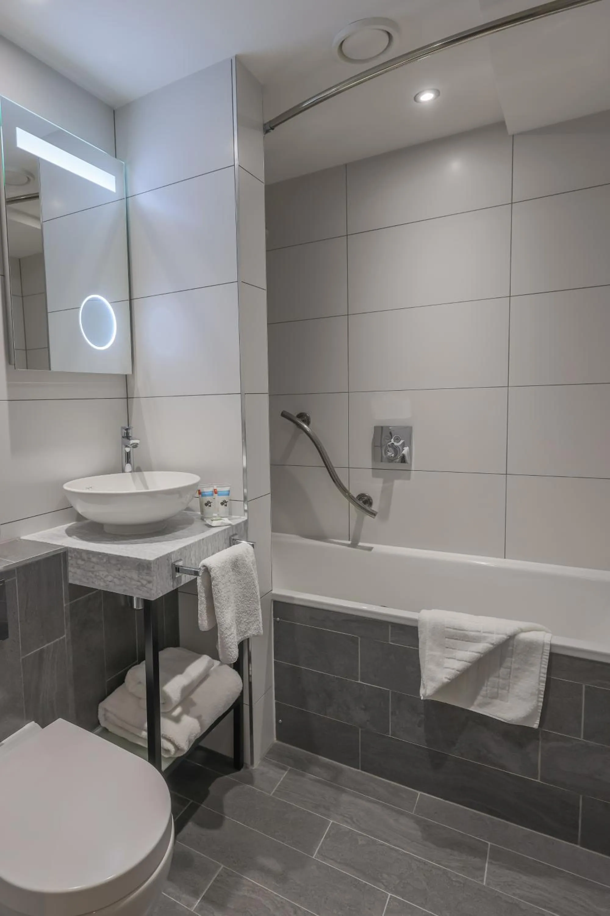 Bathroom in Best Western Abbots Barton Hotel