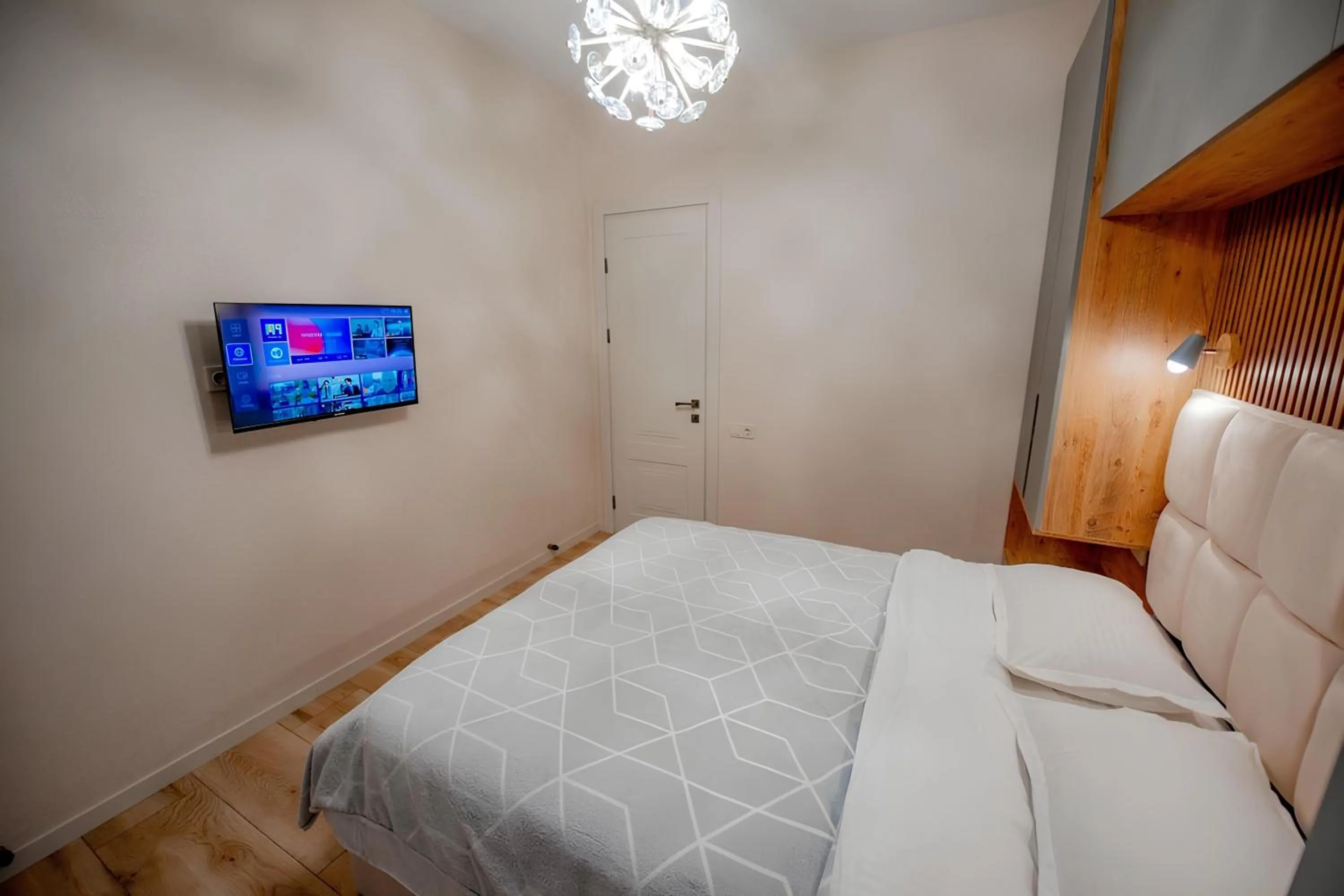 Bed in SoTa Metekhi Hotel