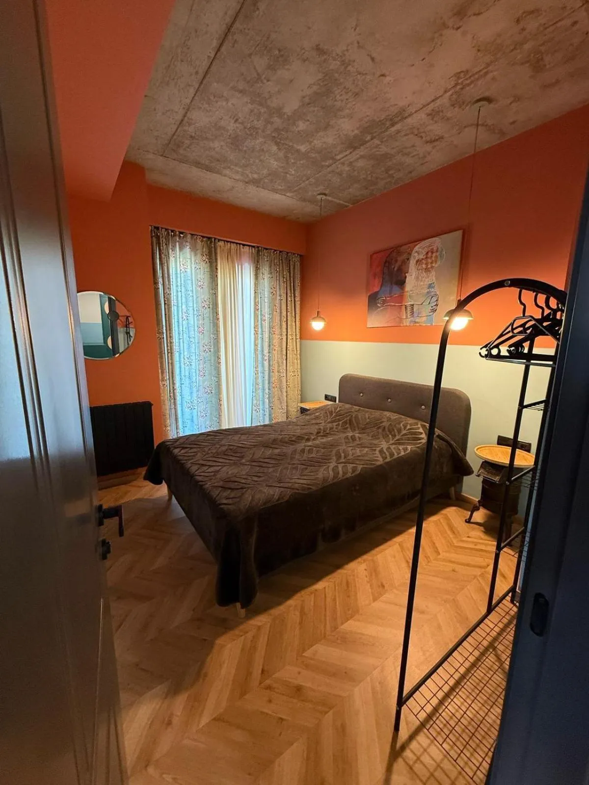 Bed in SoTa Metekhi Hotel