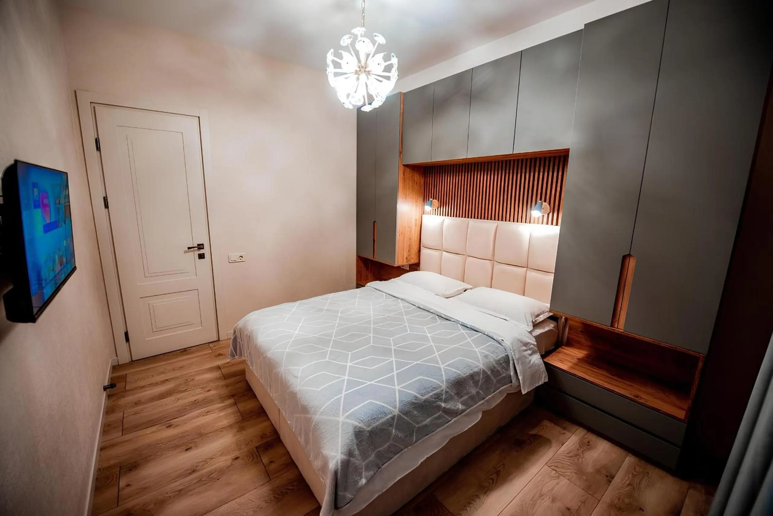 Bed in SoTa Metekhi Hotel