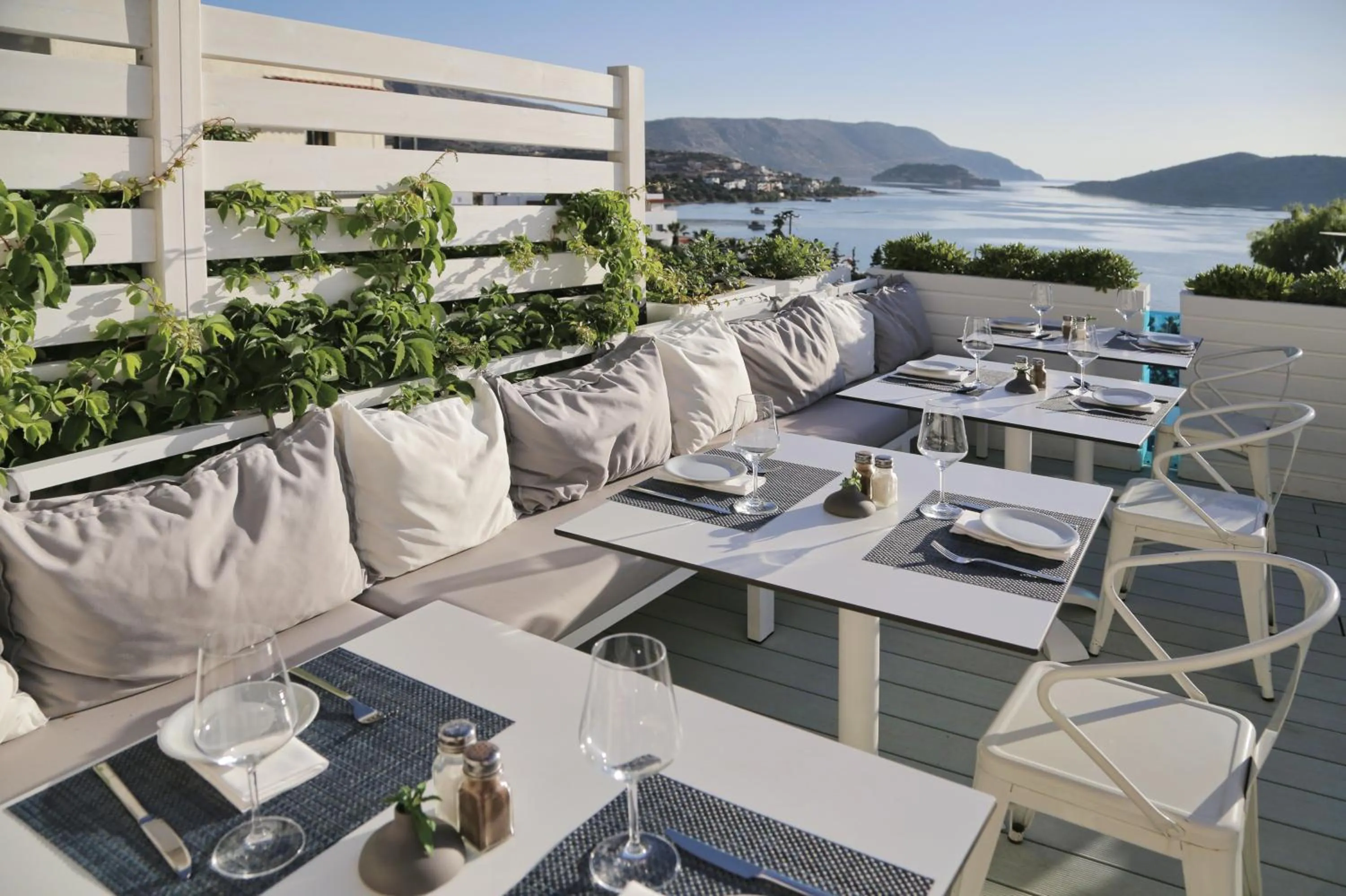 Restaurant/places to eat in Domes Aulus Elounda, Adults only, Curio Collection by Hilton