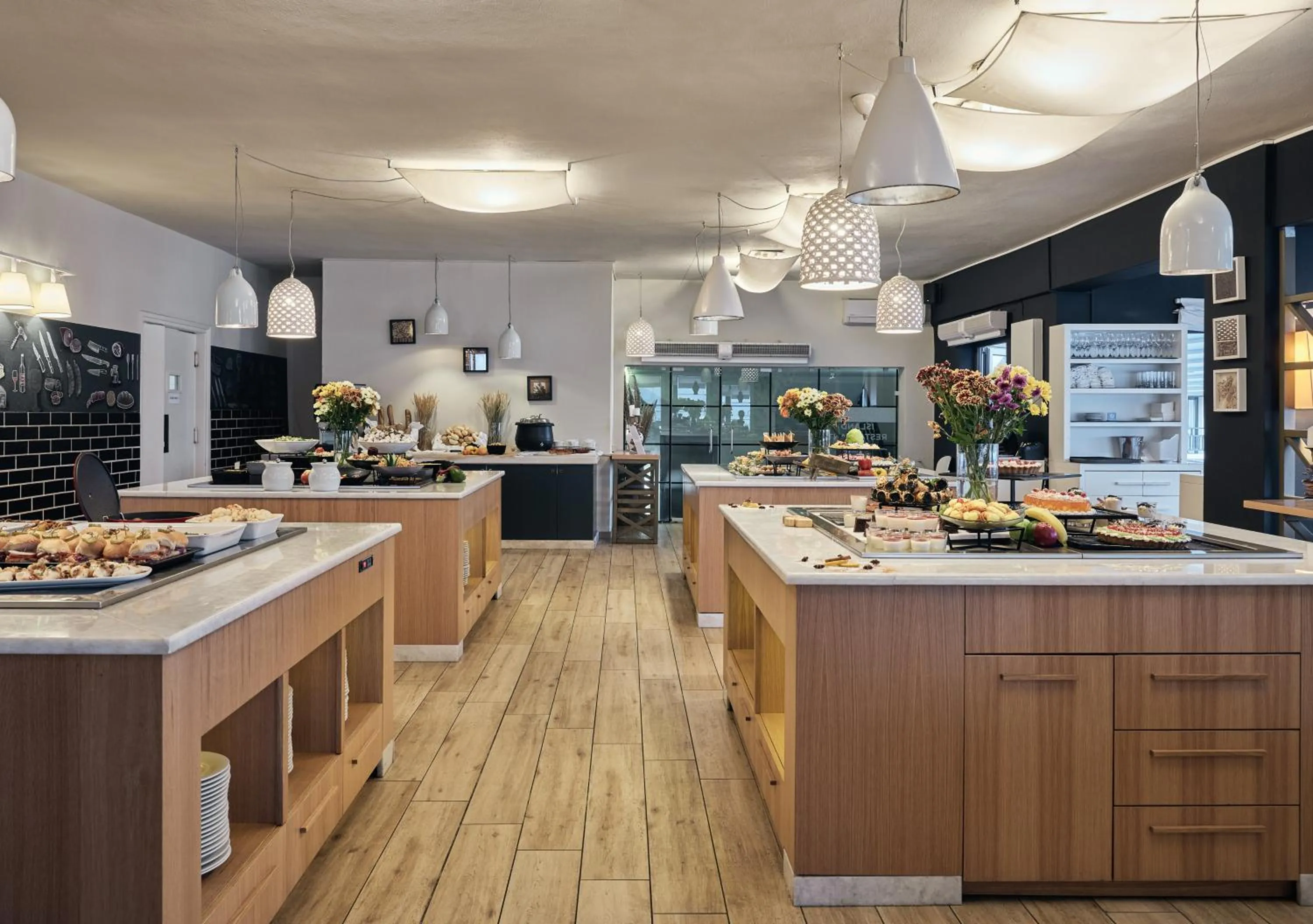 Restaurant/places to eat in Domes Aulus Elounda, Adults only, Curio Collection by Hilton