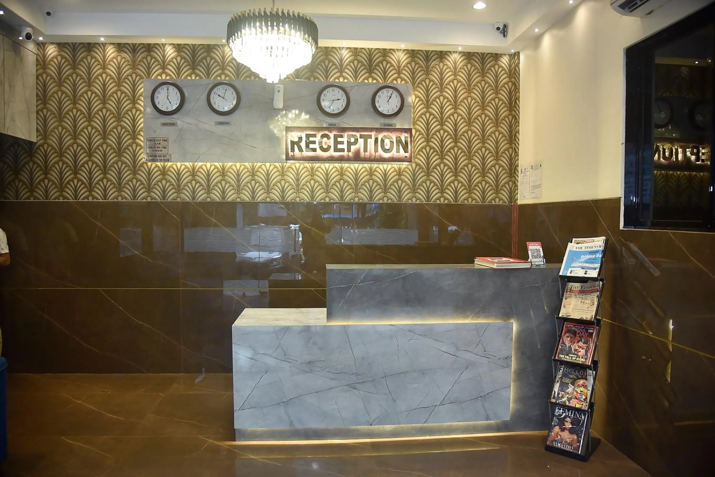 Lobby or reception in Hotel Pride Inn