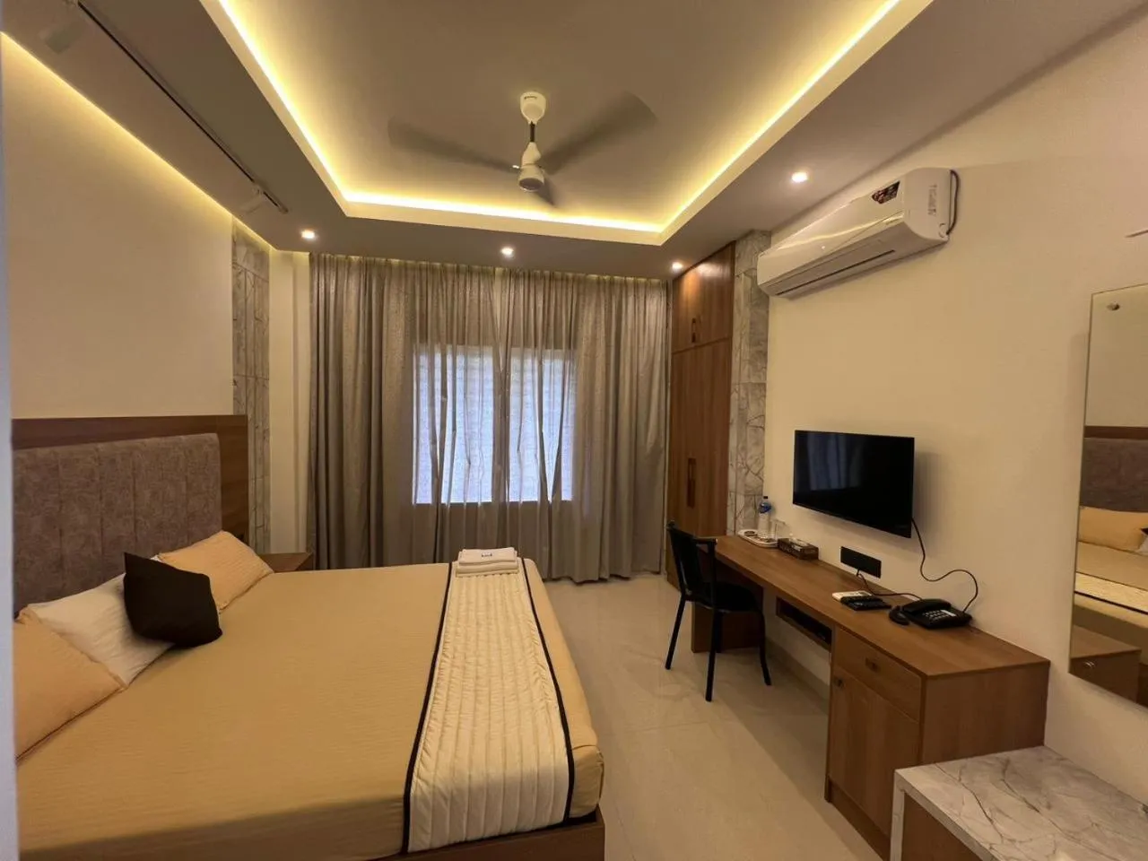 Bed in Royale Revera