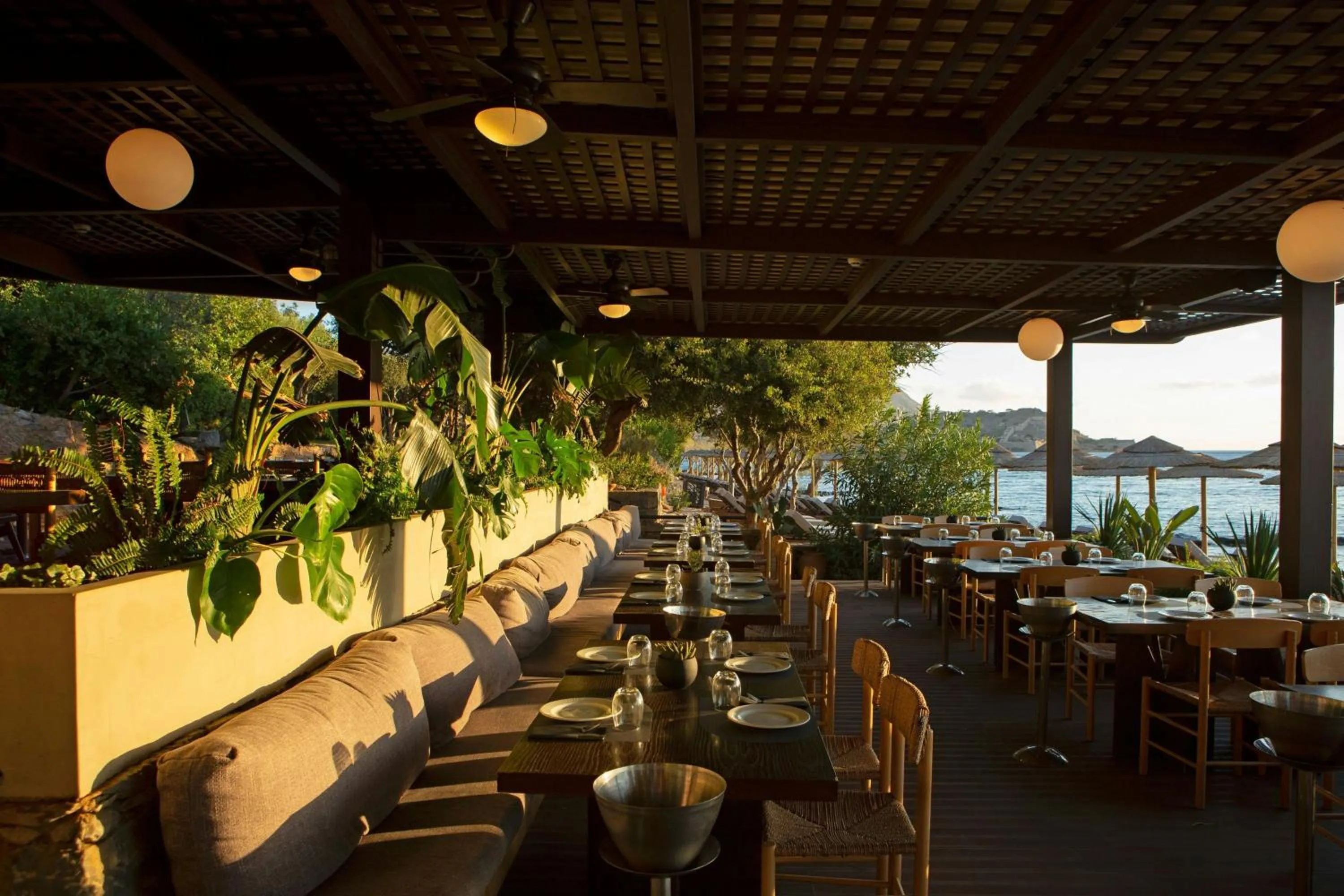 Restaurant/places to eat in Domes of Elounda, Autograph Collection