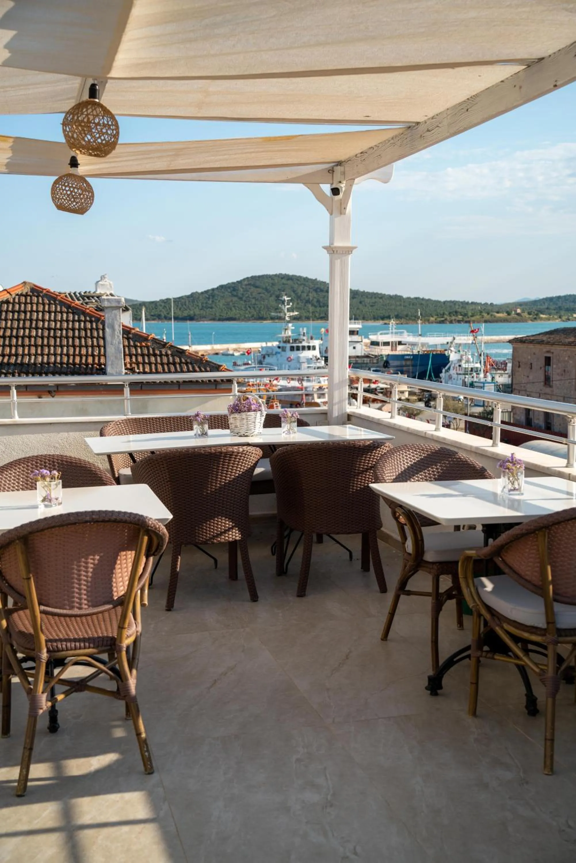 Restaurant/places to eat in Harakop Otel