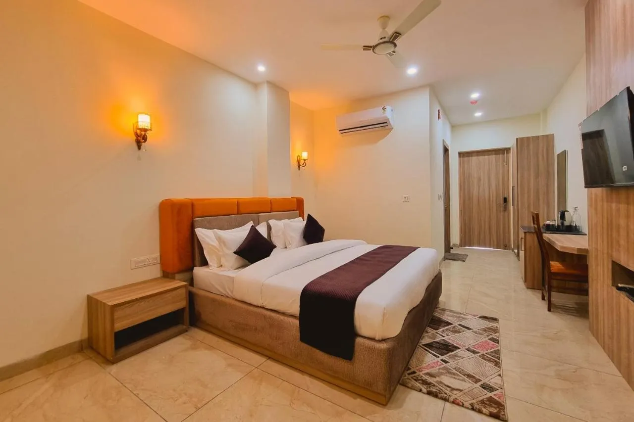 Bed in Hotel Pines & Peaks Dalhousie