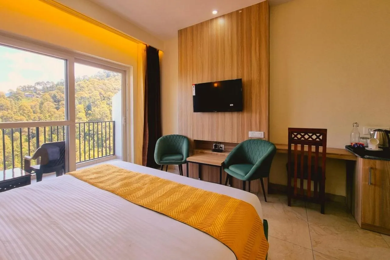 Photo of the whole room, Bed in Hotel Pines & Peaks Dalhousie