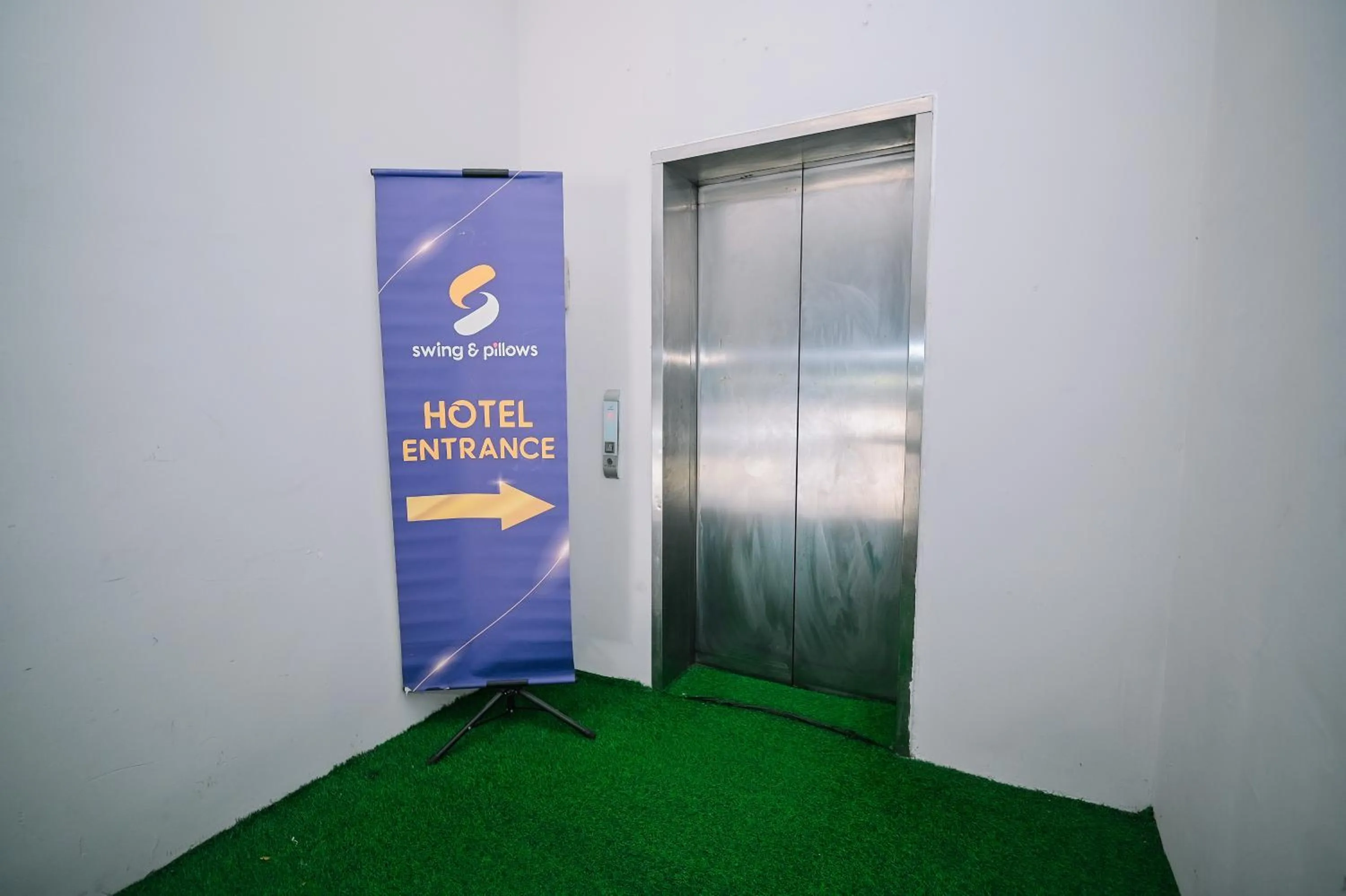 elevator in Swing & Pillows - Putrajaya Selangor