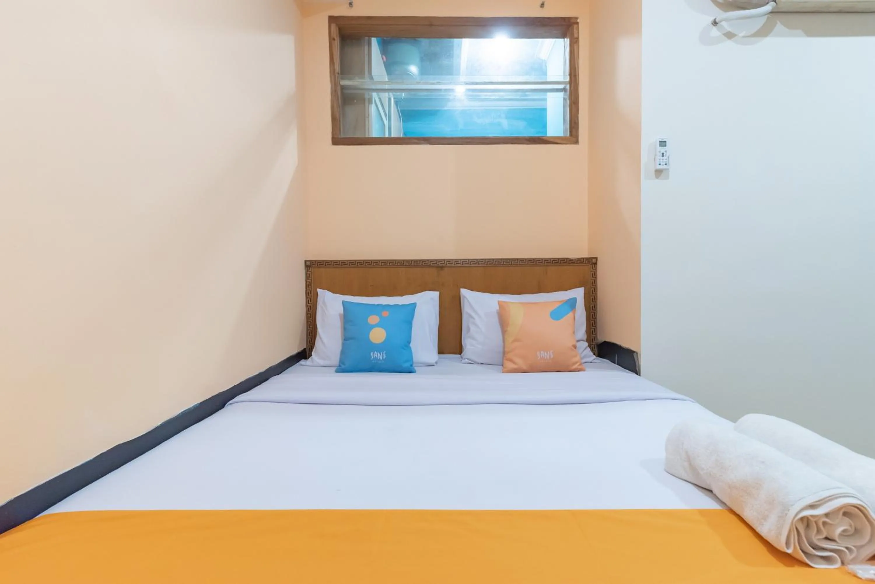 Bedroom, Bed in Sans Stay Skyland Pasteur Bandung