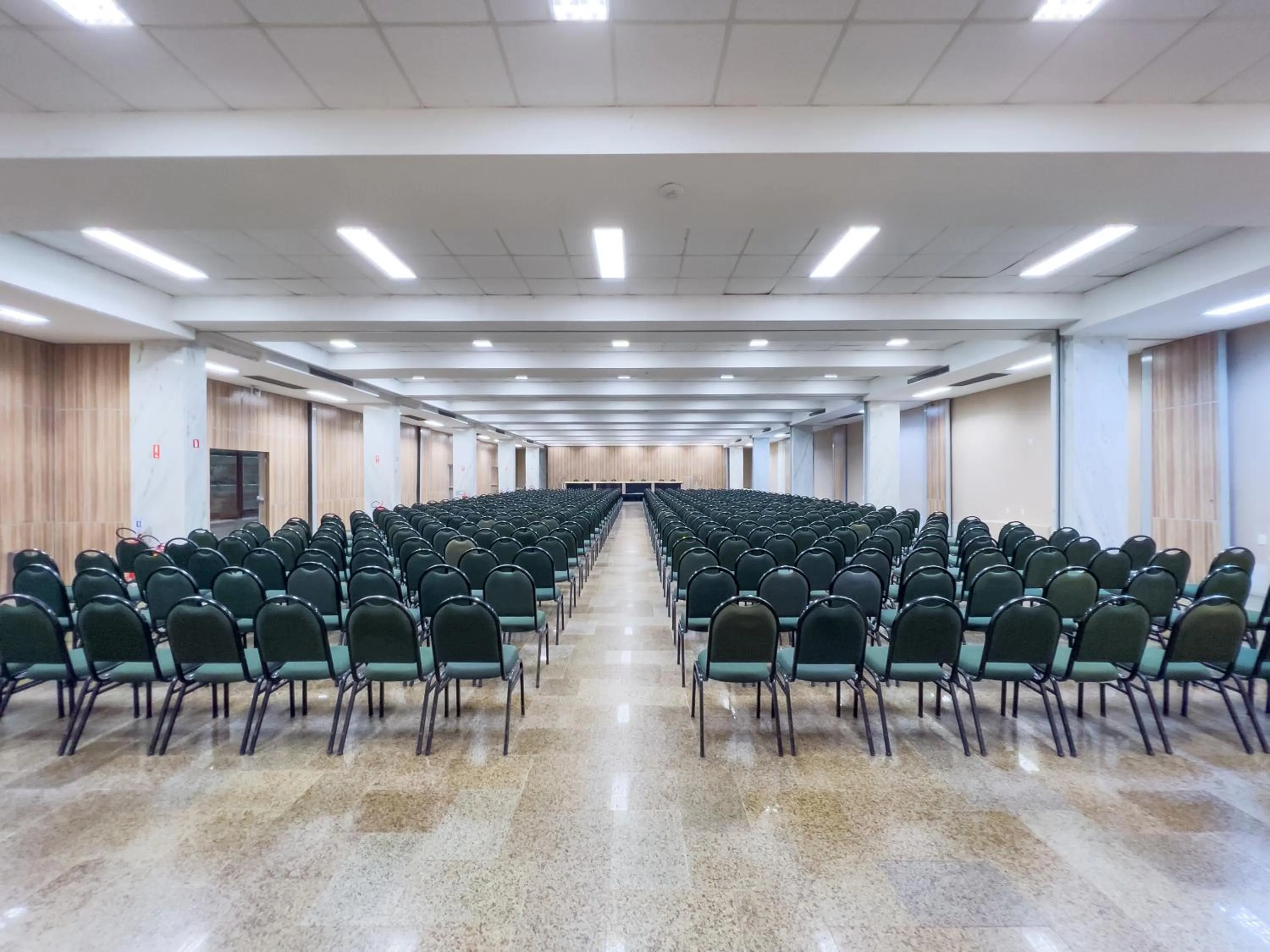 Meeting/conference room in Praiamar Natal Hotel & Convention