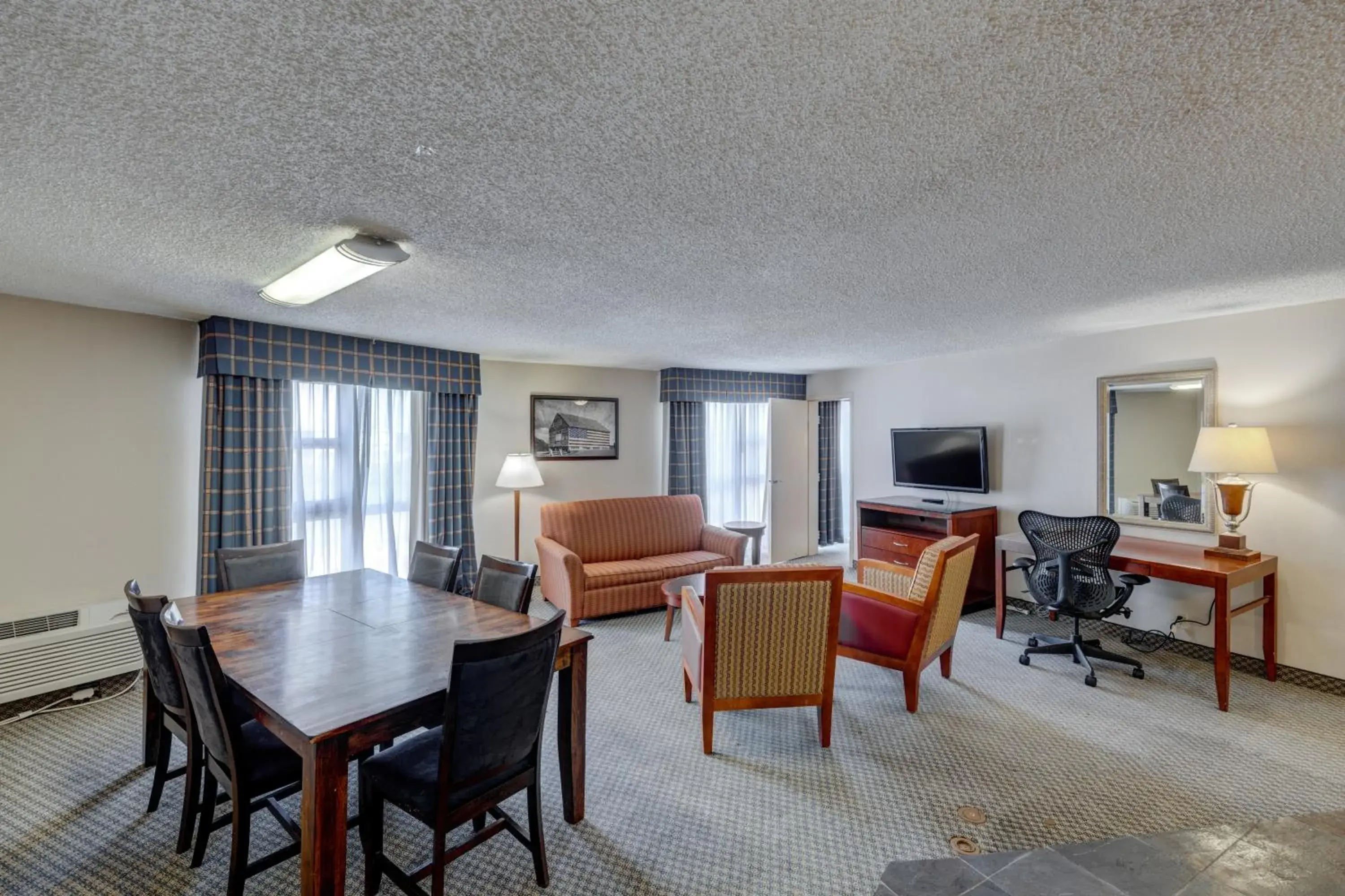 One-Bedroom Premier Apartment in Riverside Hotel One-Bedroom Premier Apartment in Riverside Hotel