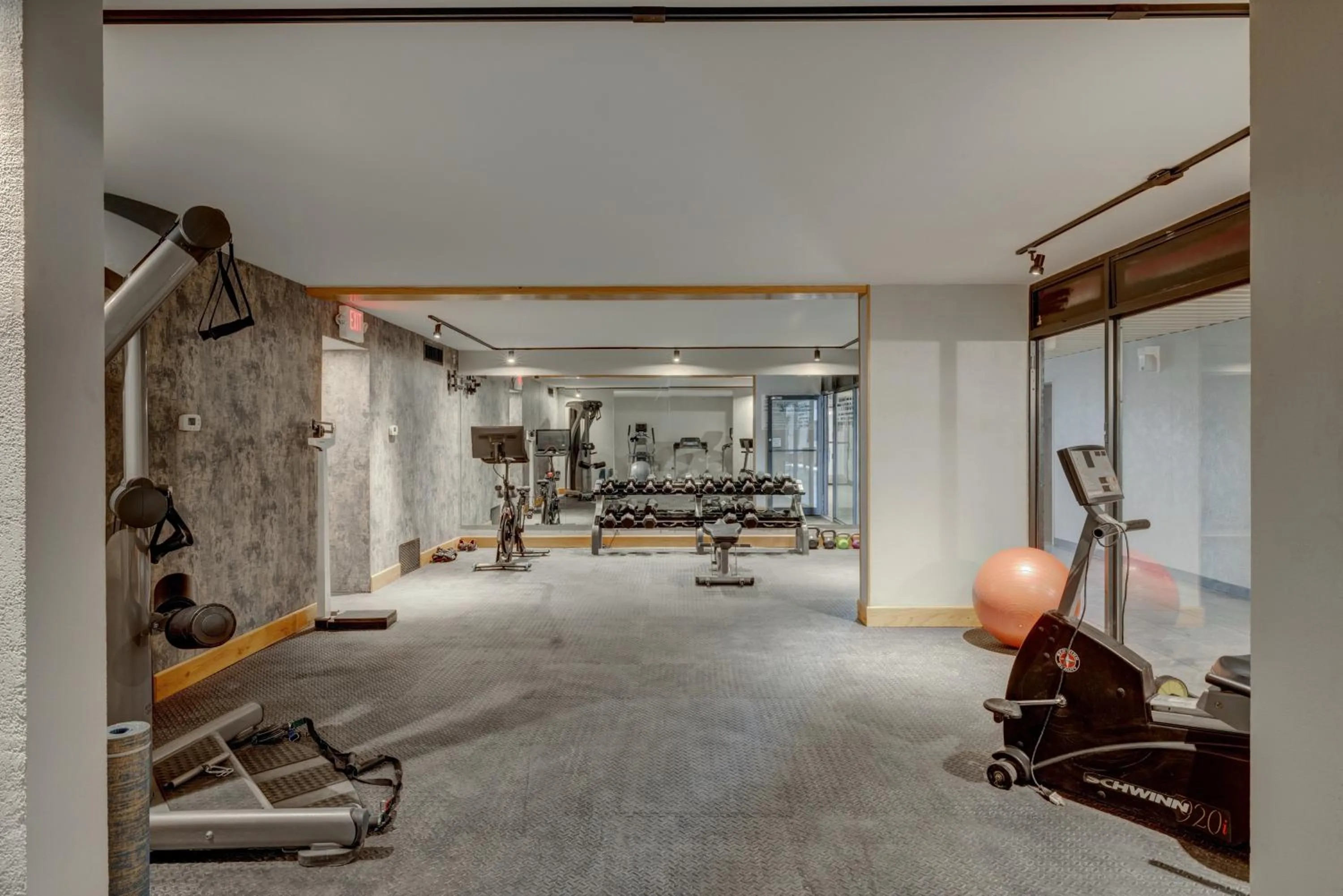 Fitness centre/facilities in Riverside Hotel