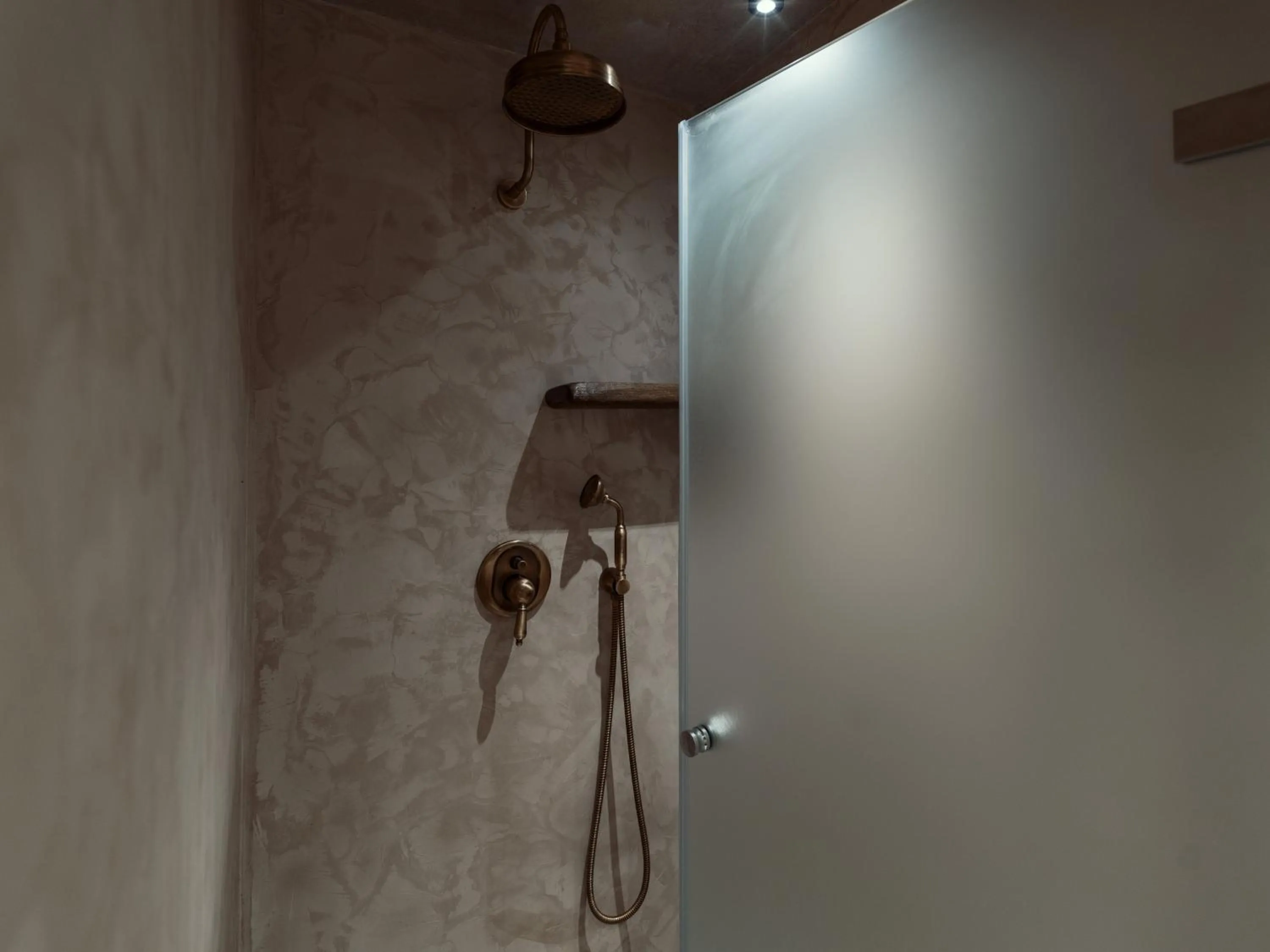 Bathroom in KaSeas Boutique Hotel