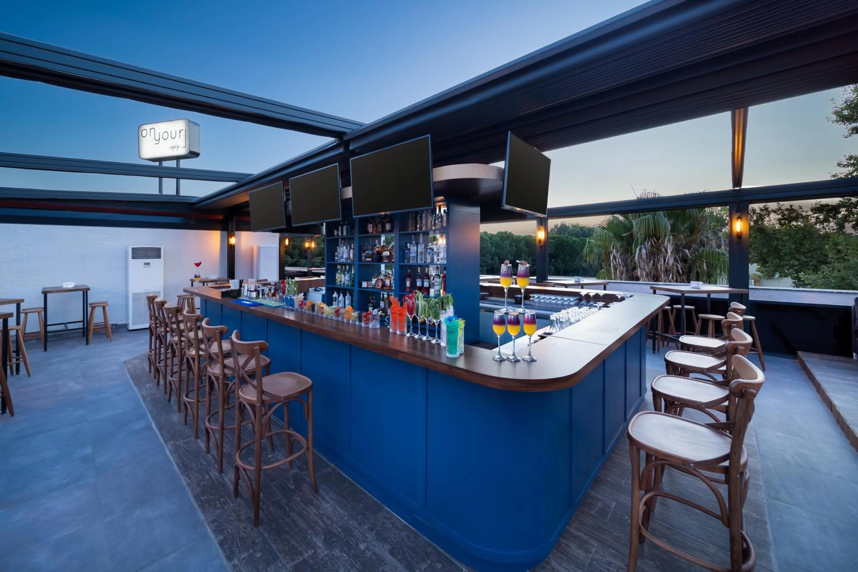 Lounge or bar in Onyour Dreams Belek