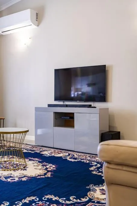 Evening entertainment in 124 Platinum Peak ,Victoria Falls