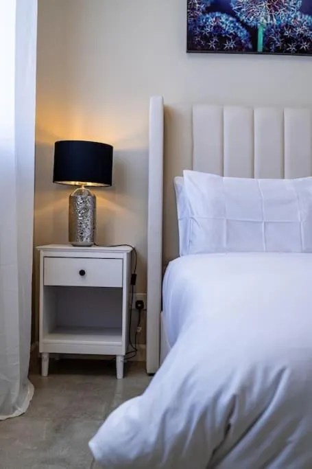 Bedroom in 124 Platinum Peak ,Victoria Falls