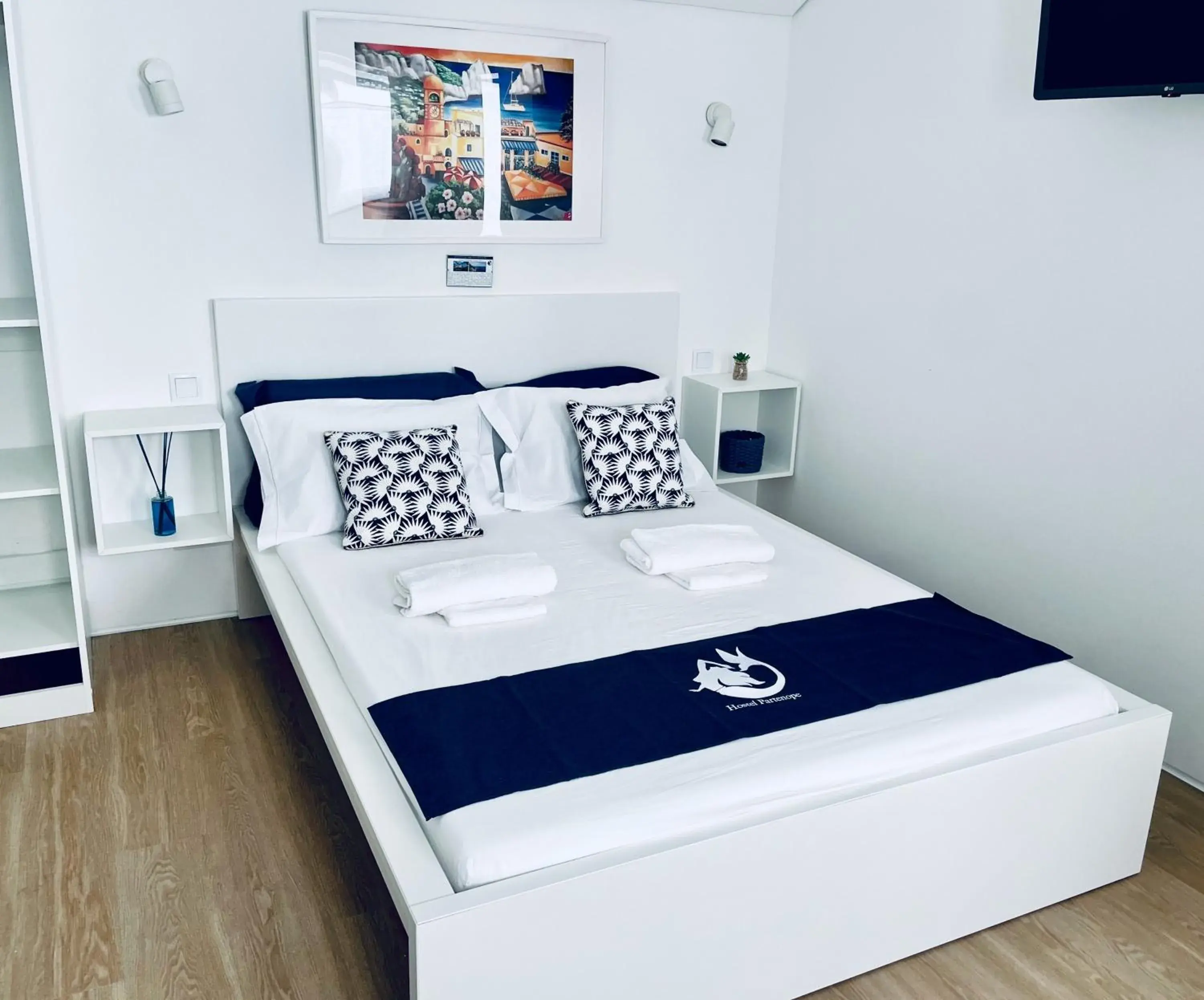 Family Room with Private Bathroom in Partenope Hostel and Suites Family Room with Private Bathroom in Partenope Hostel and Suites