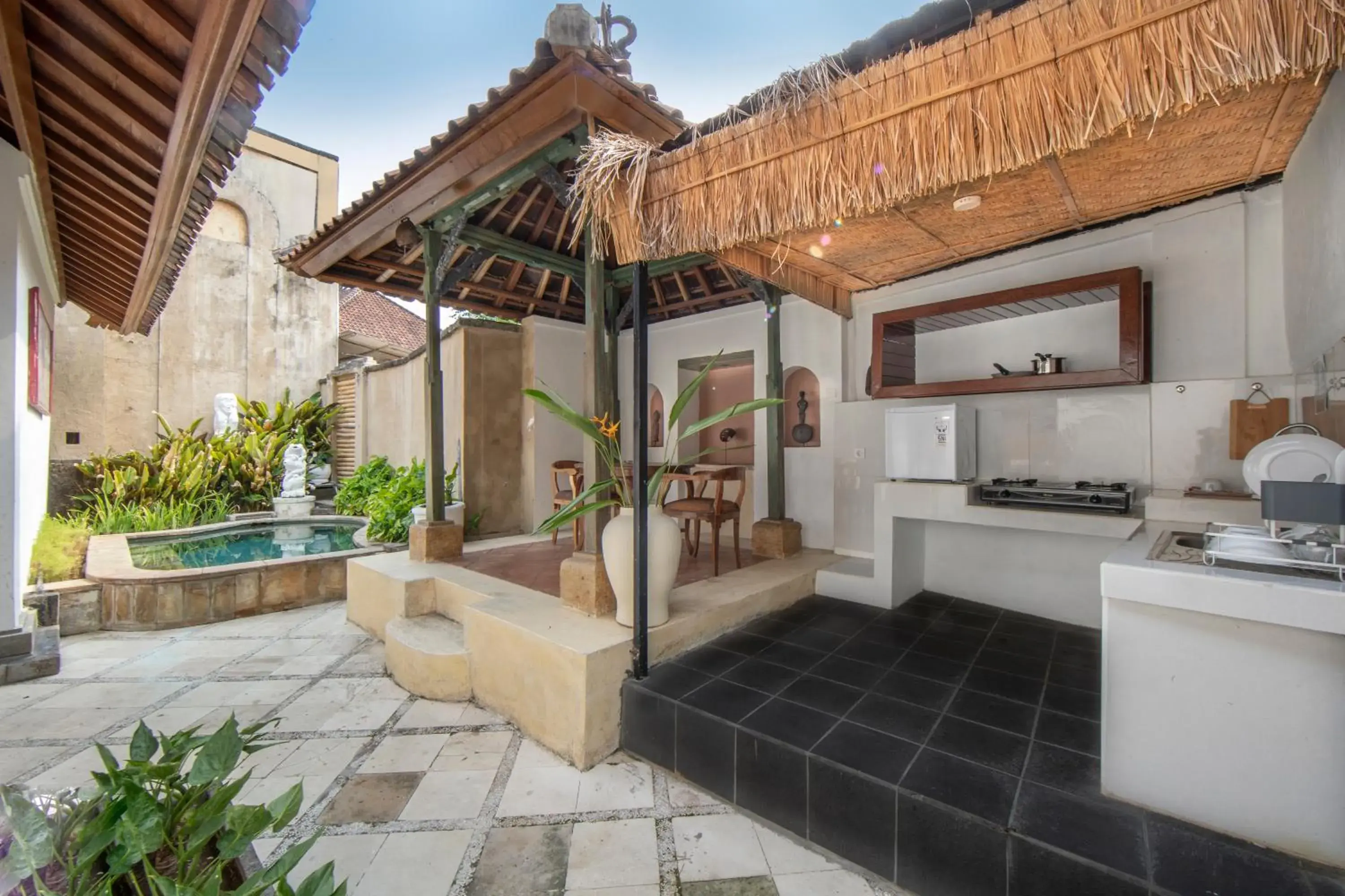 Villa with Private Pool in Alam Puri Art Museum and Villas Villa with Private Pool in Alam Puri Art Museum and Villas