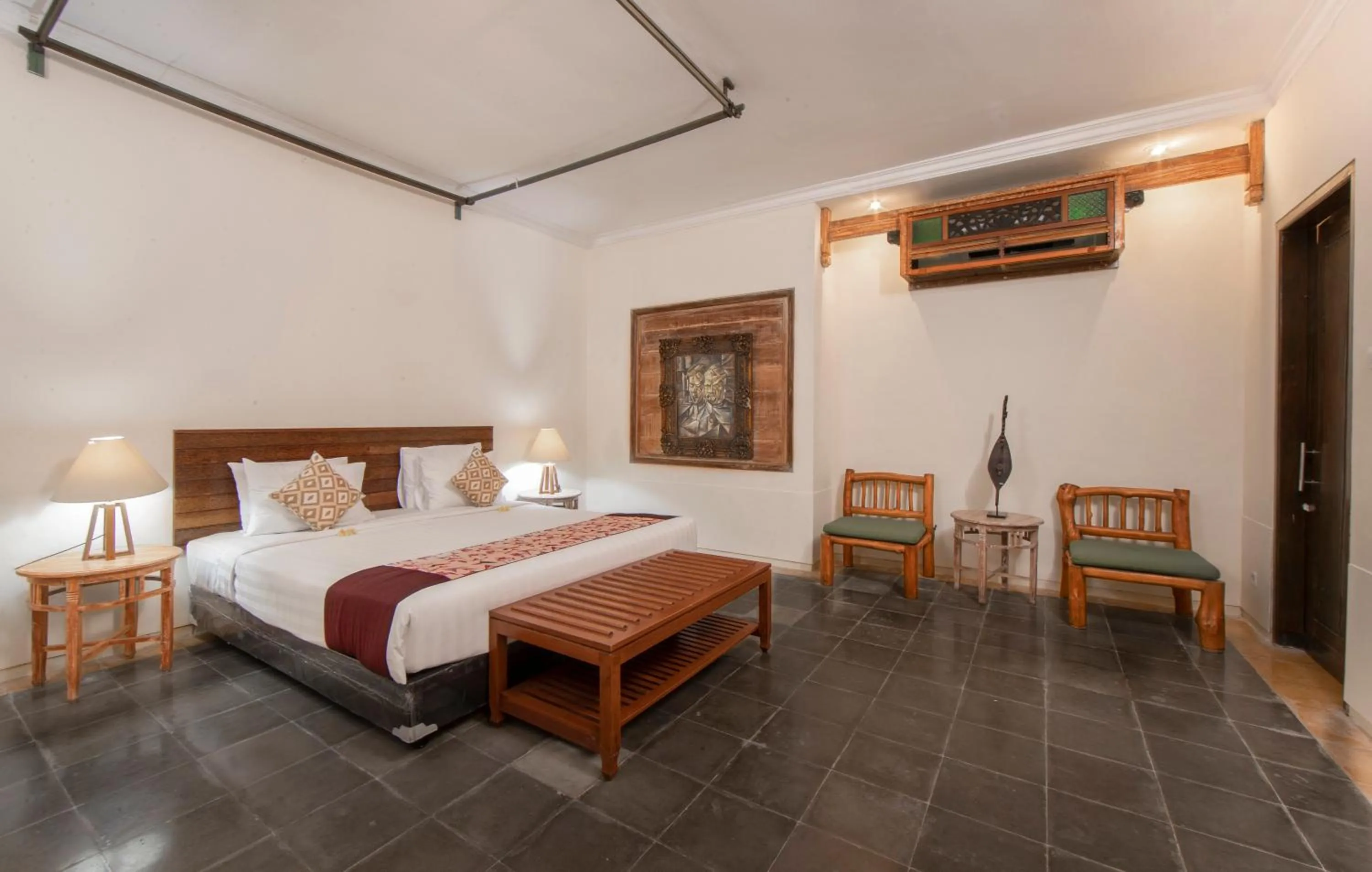 Photo of the whole room, Bed in Alam Puri Art Museum and Villas