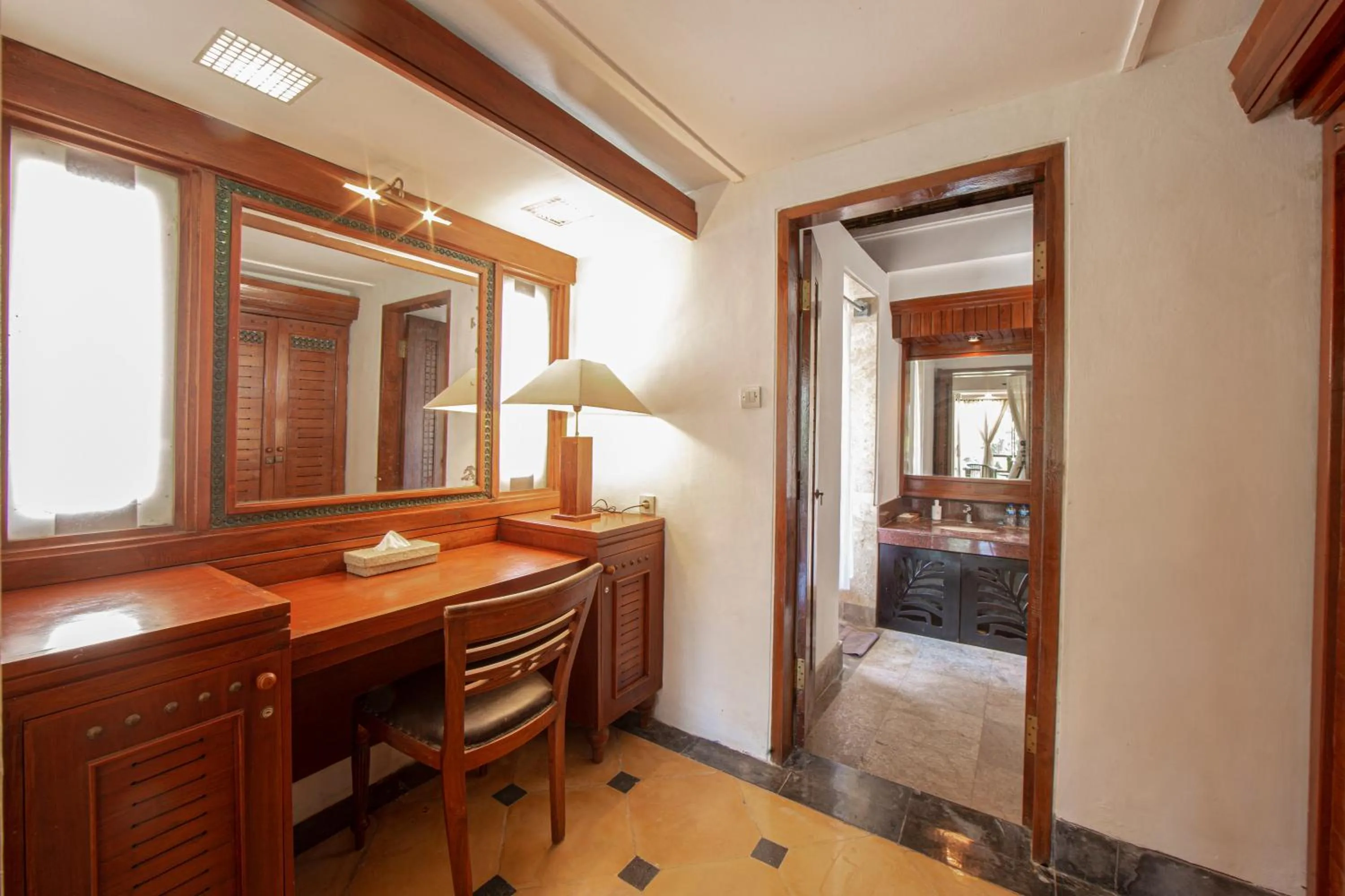 wardrobe in Alam Puri Art Museum and Villas