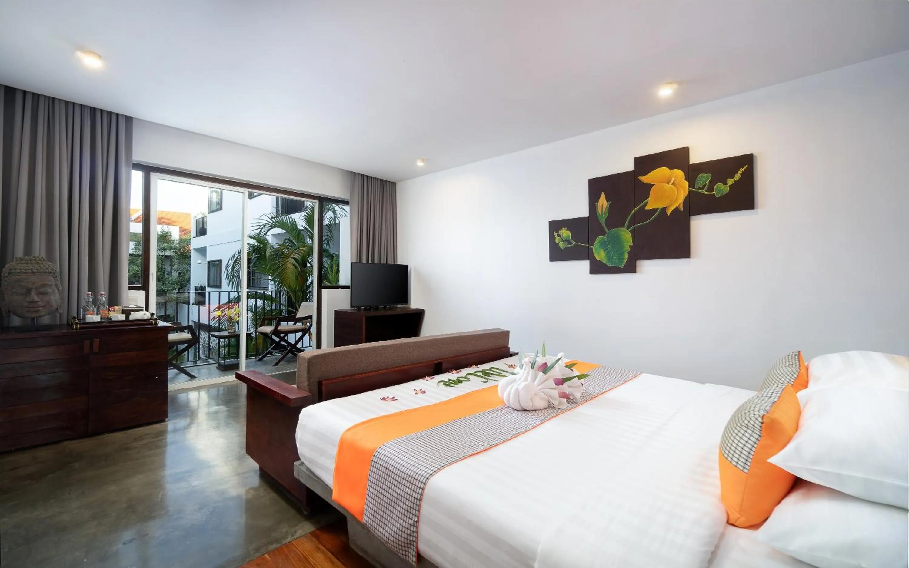 Bed in The Calm Oasis