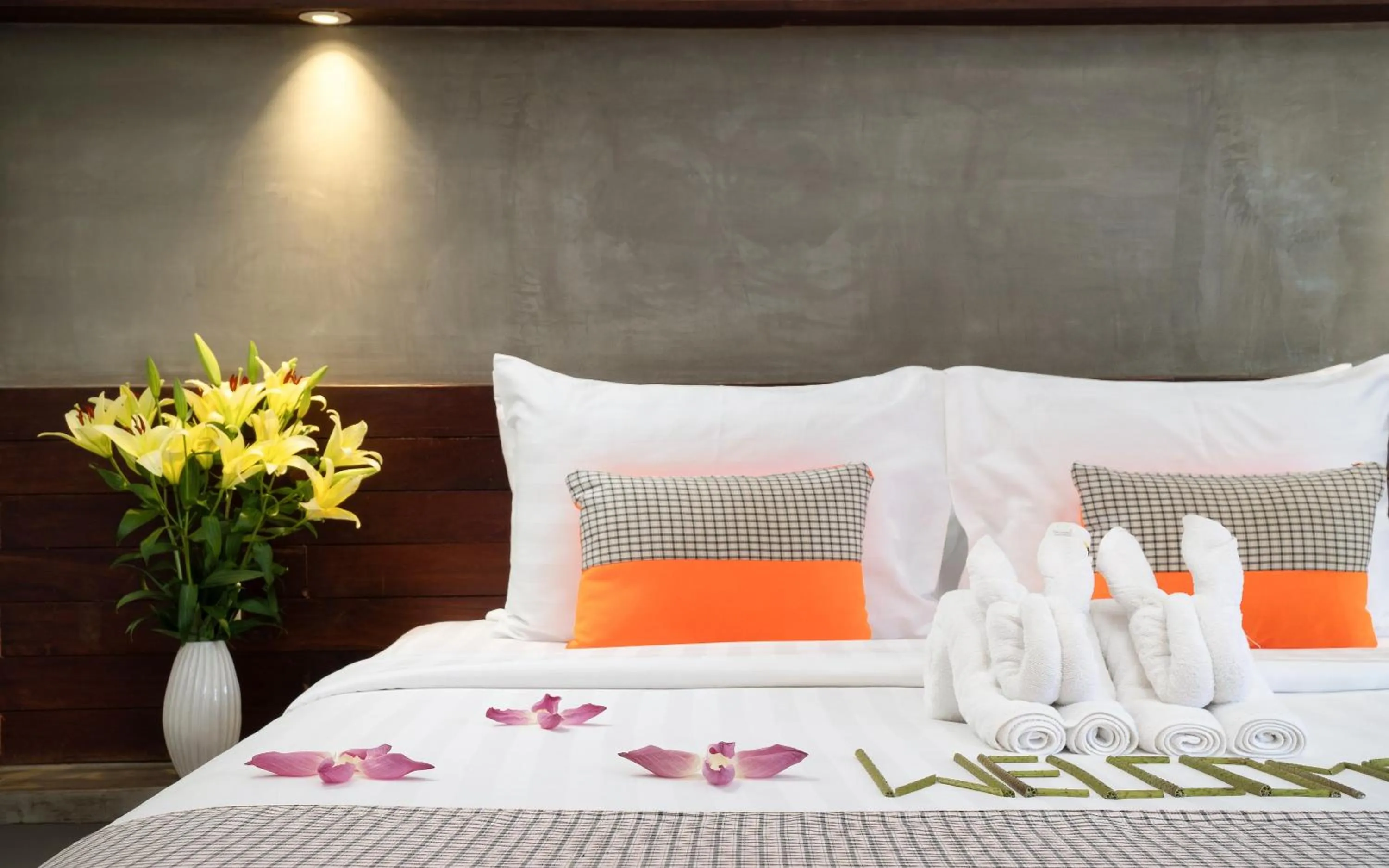 Bed in The Calm Oasis