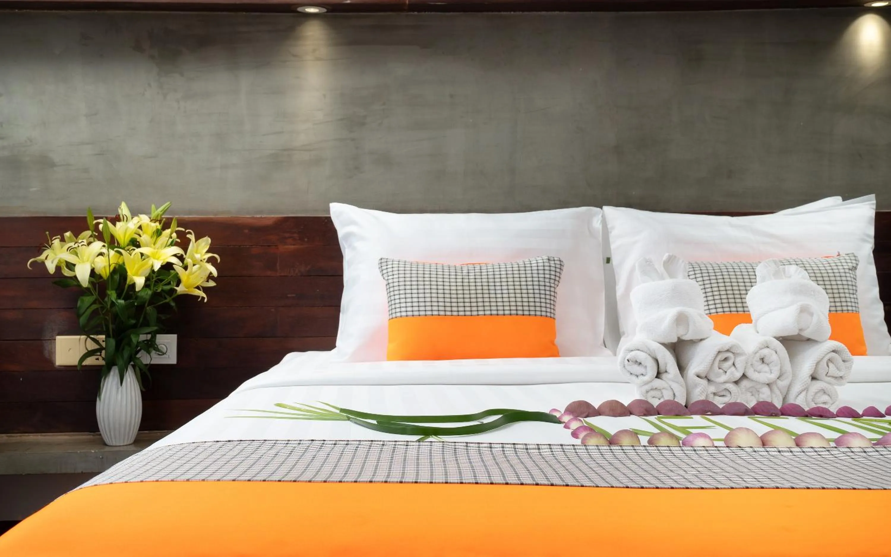 Bed in The Calm Oasis