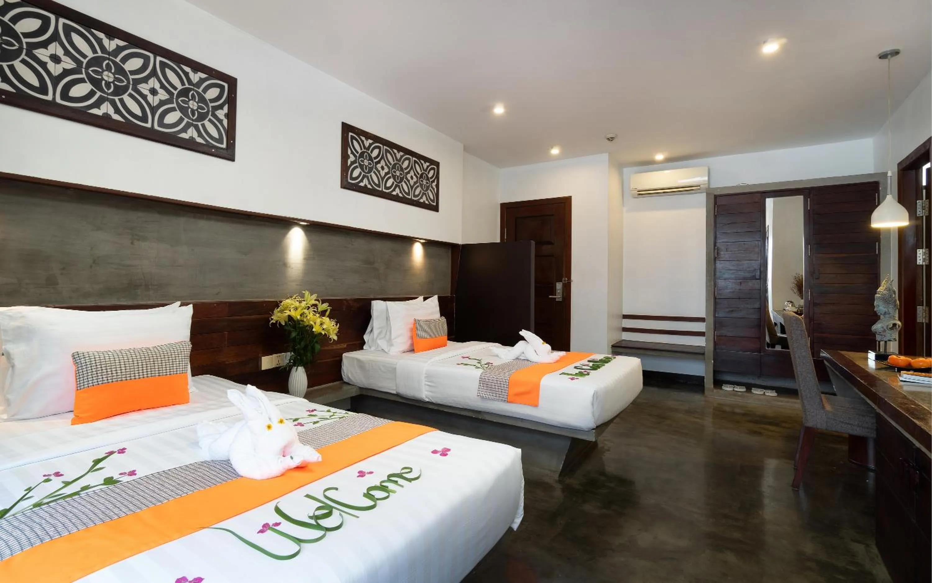 Bed in The Calm Oasis