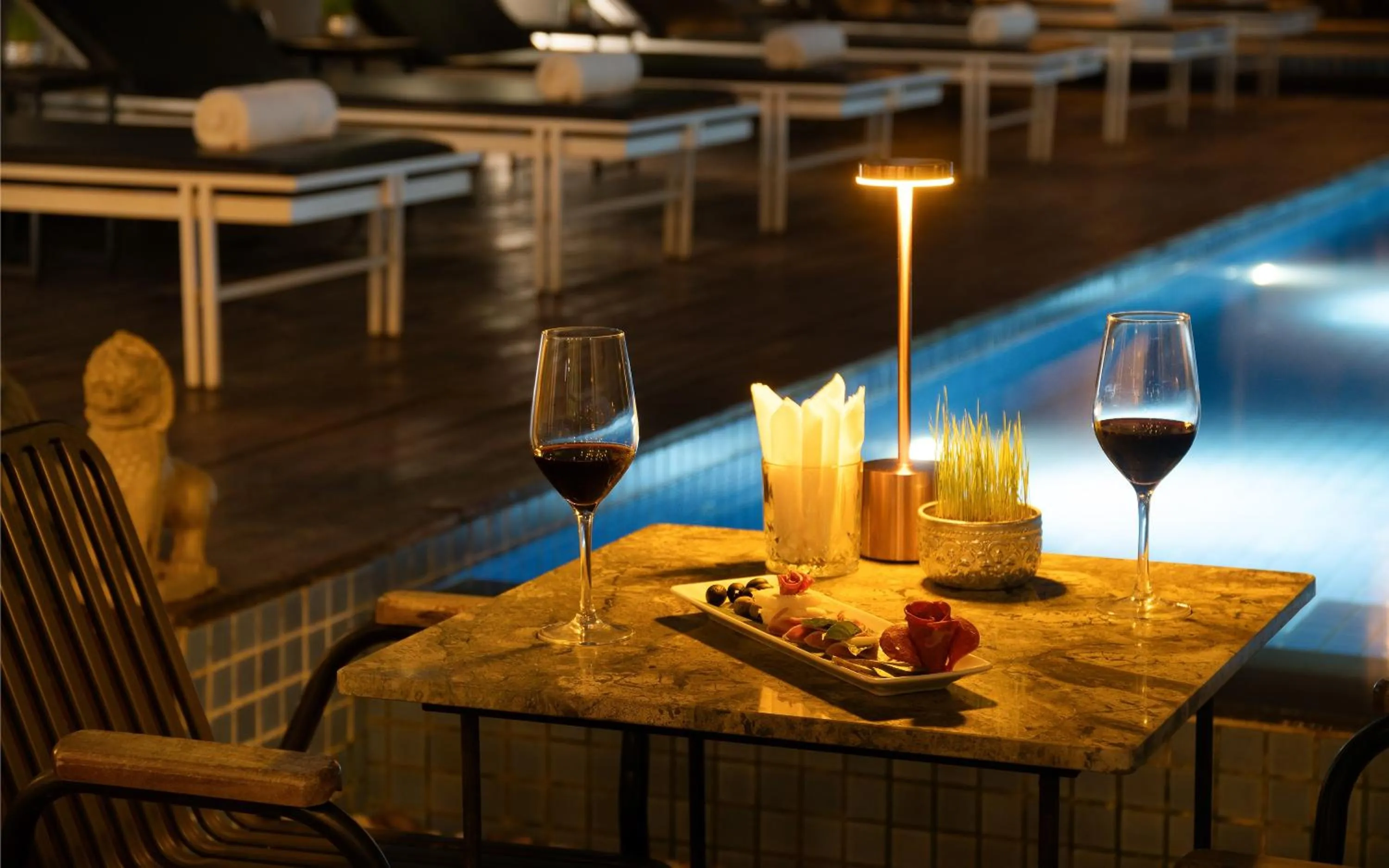 Night in The Calm Oasis