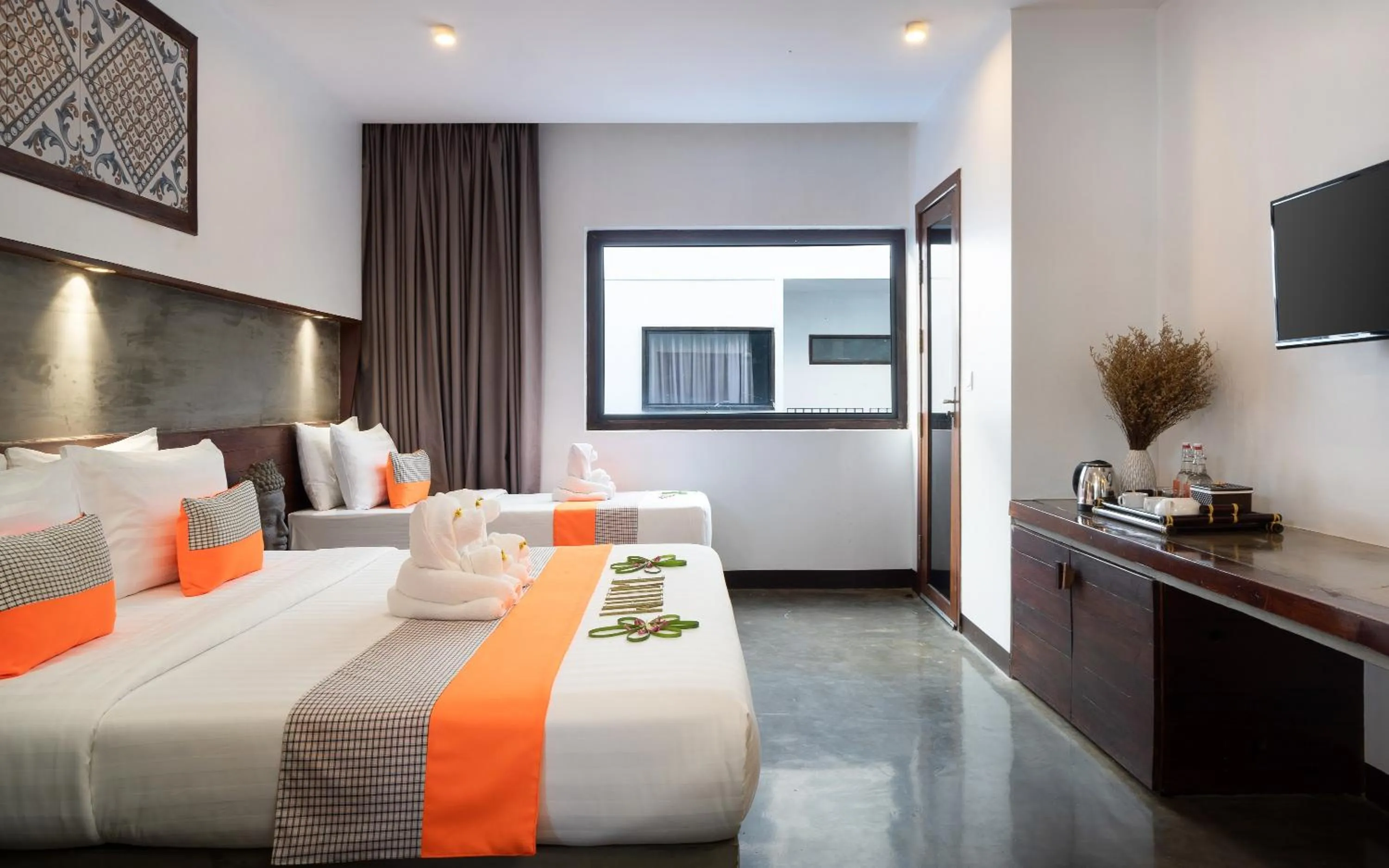 Bed in The Calm Oasis