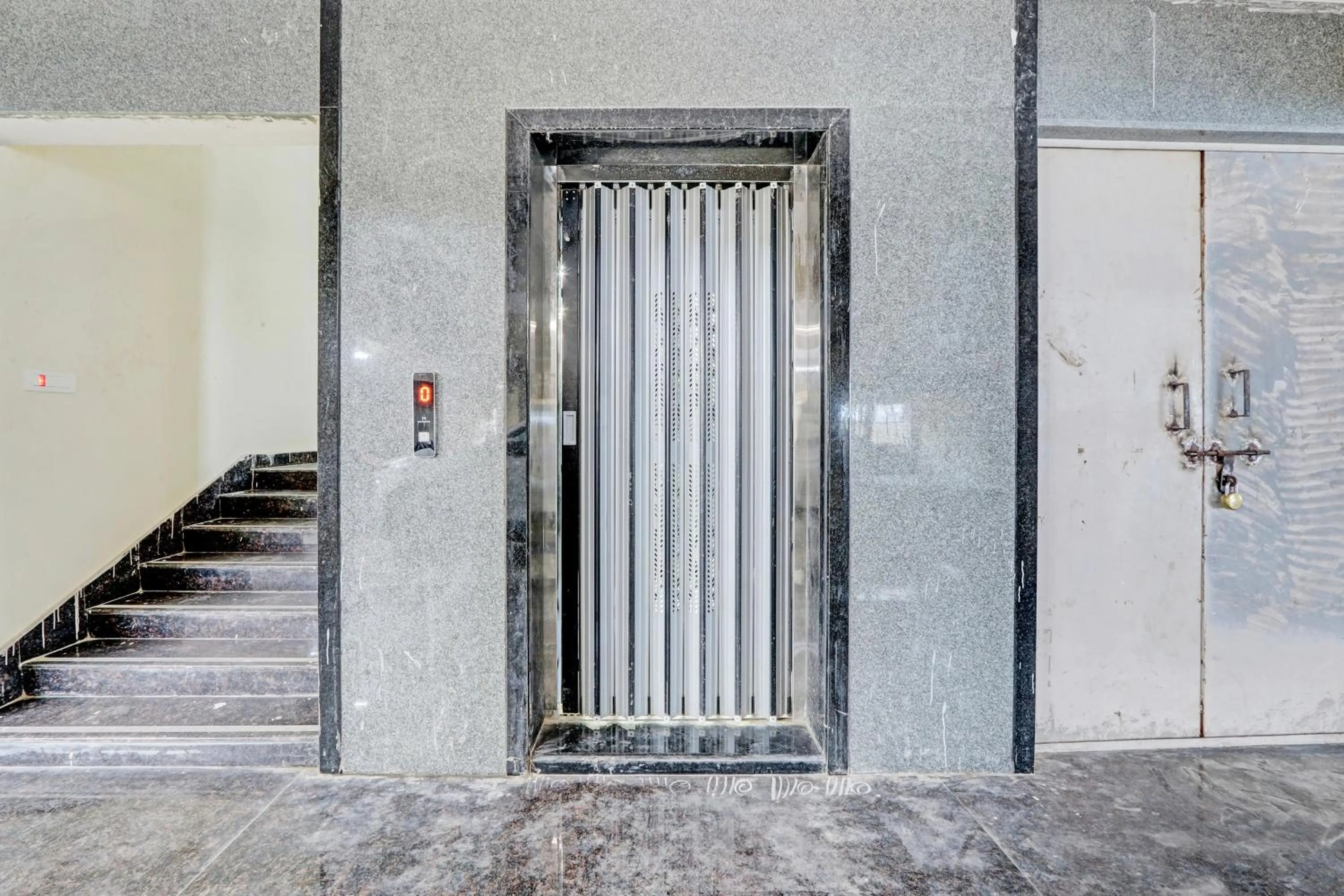 Lobby or reception in Hotel O RB @ KOMPALLY