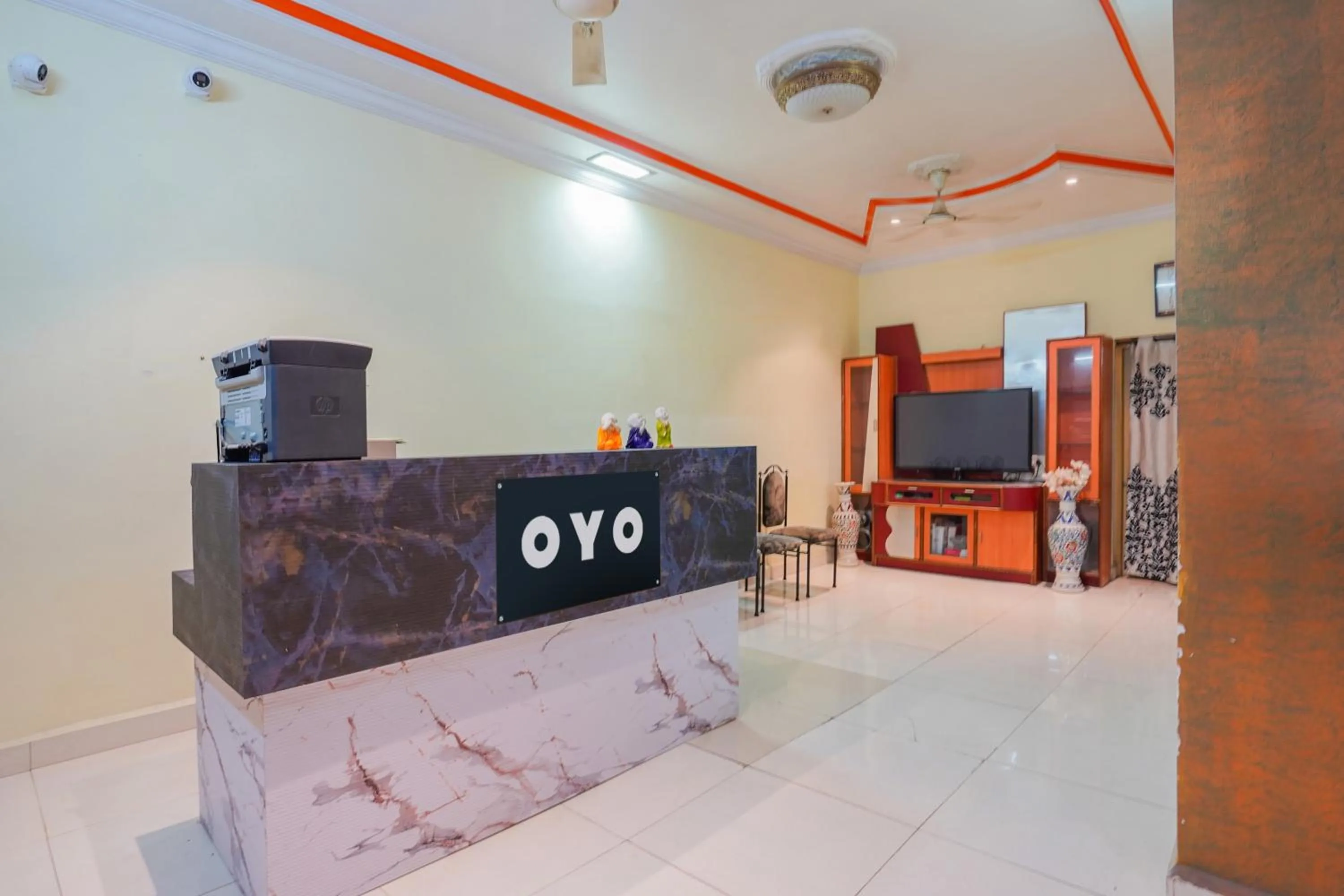 Lobby or reception in Hotel O The Heaven Inn