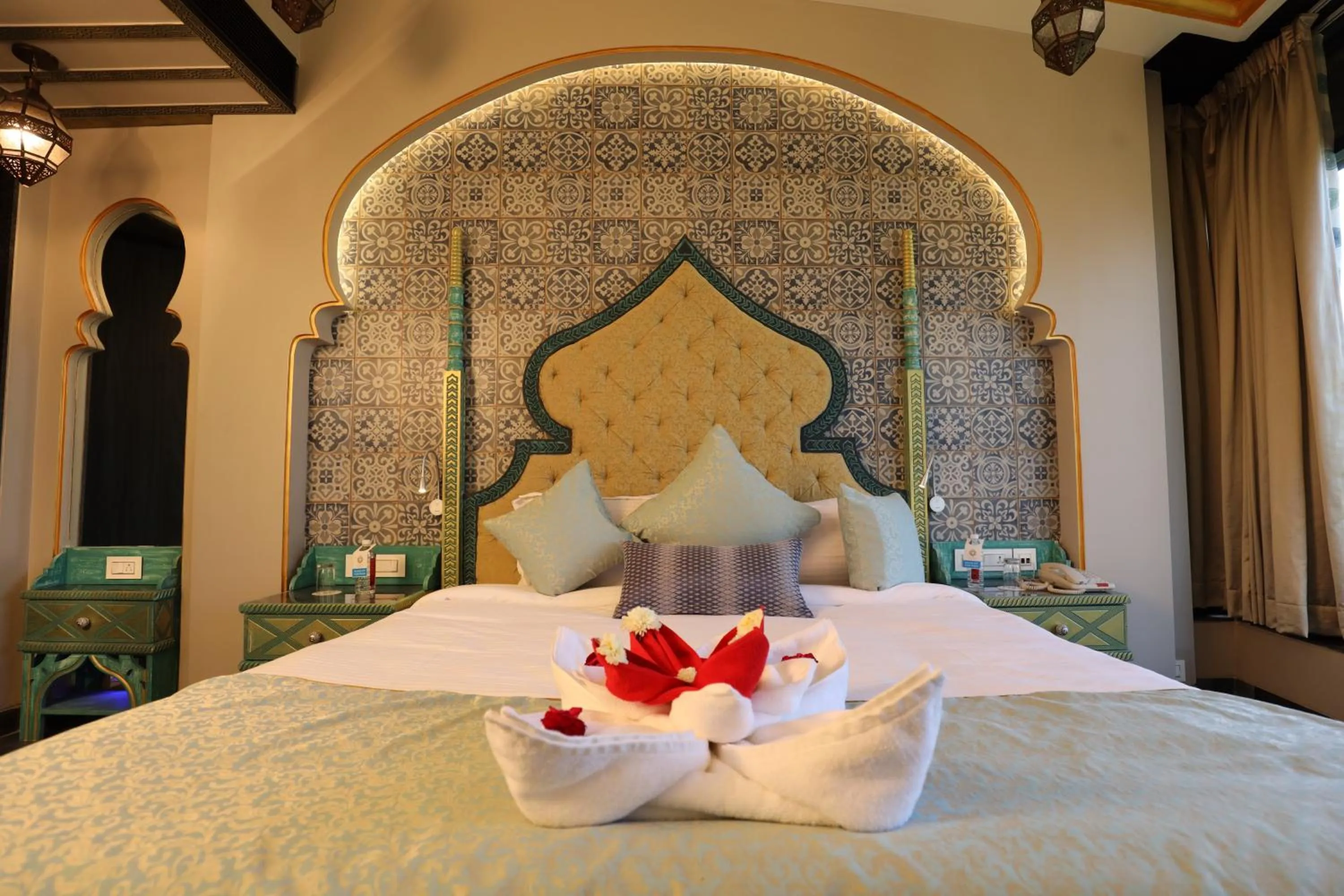 Bed in Neonz Resort & Club